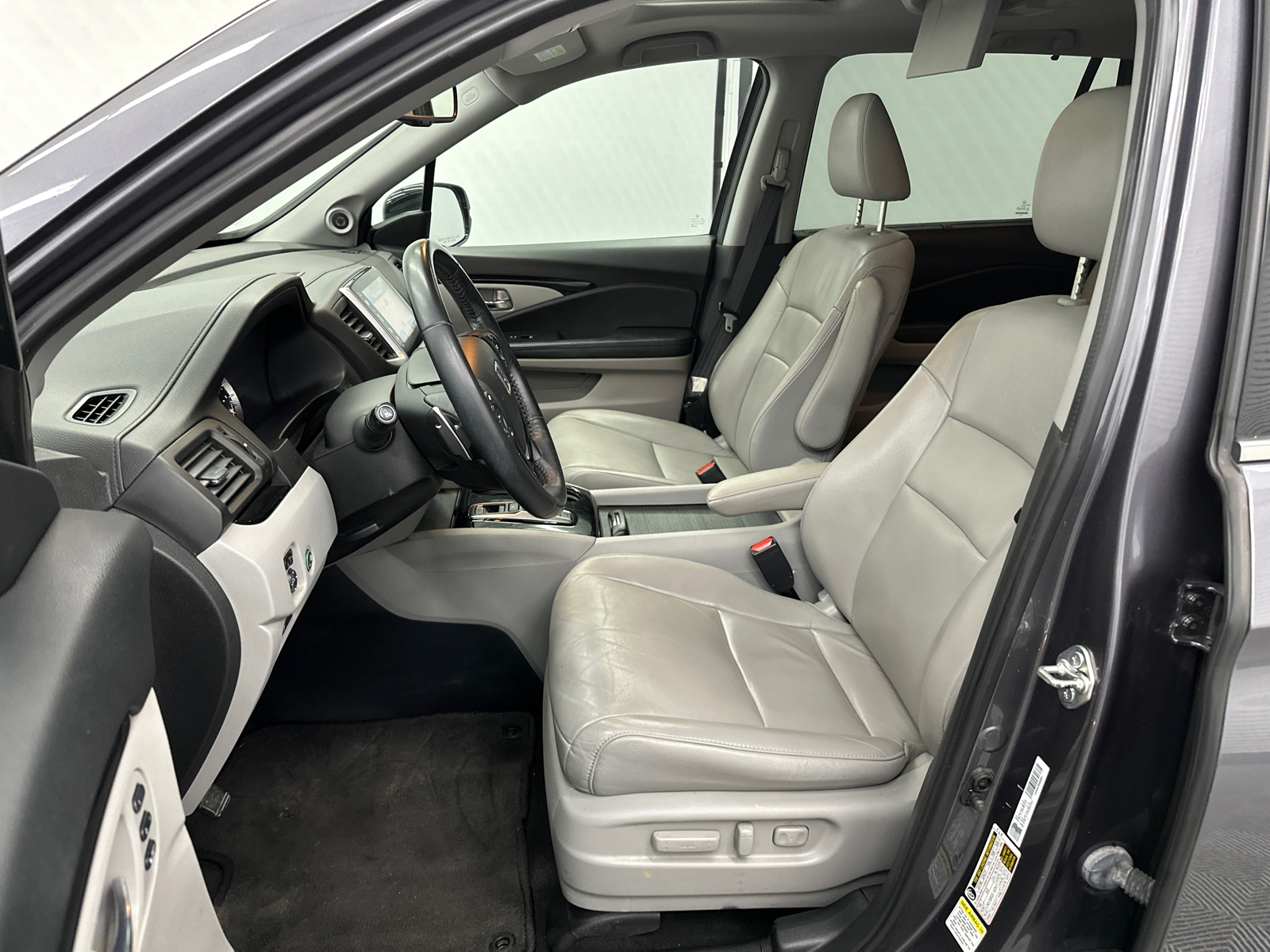 2016 Honda Pilot Touring 9