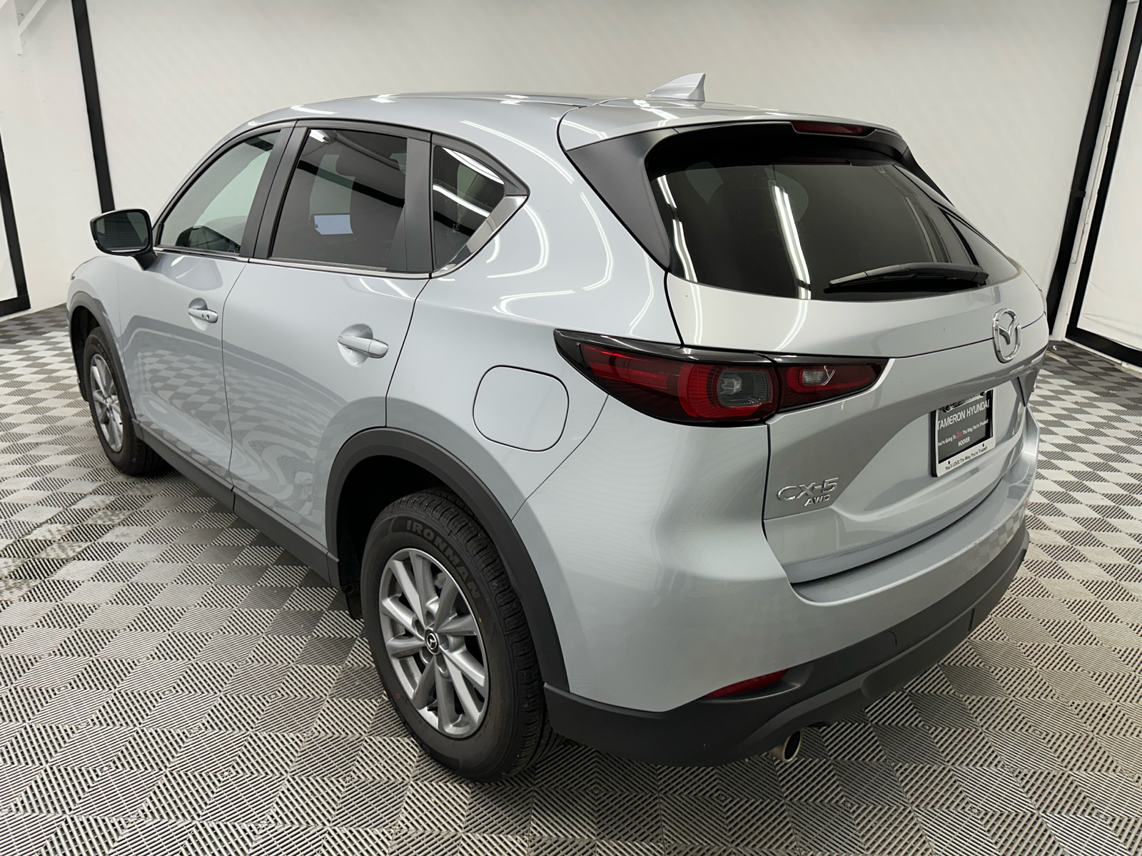 2023 Mazda CX-5 2.5 S Preferred Package 3