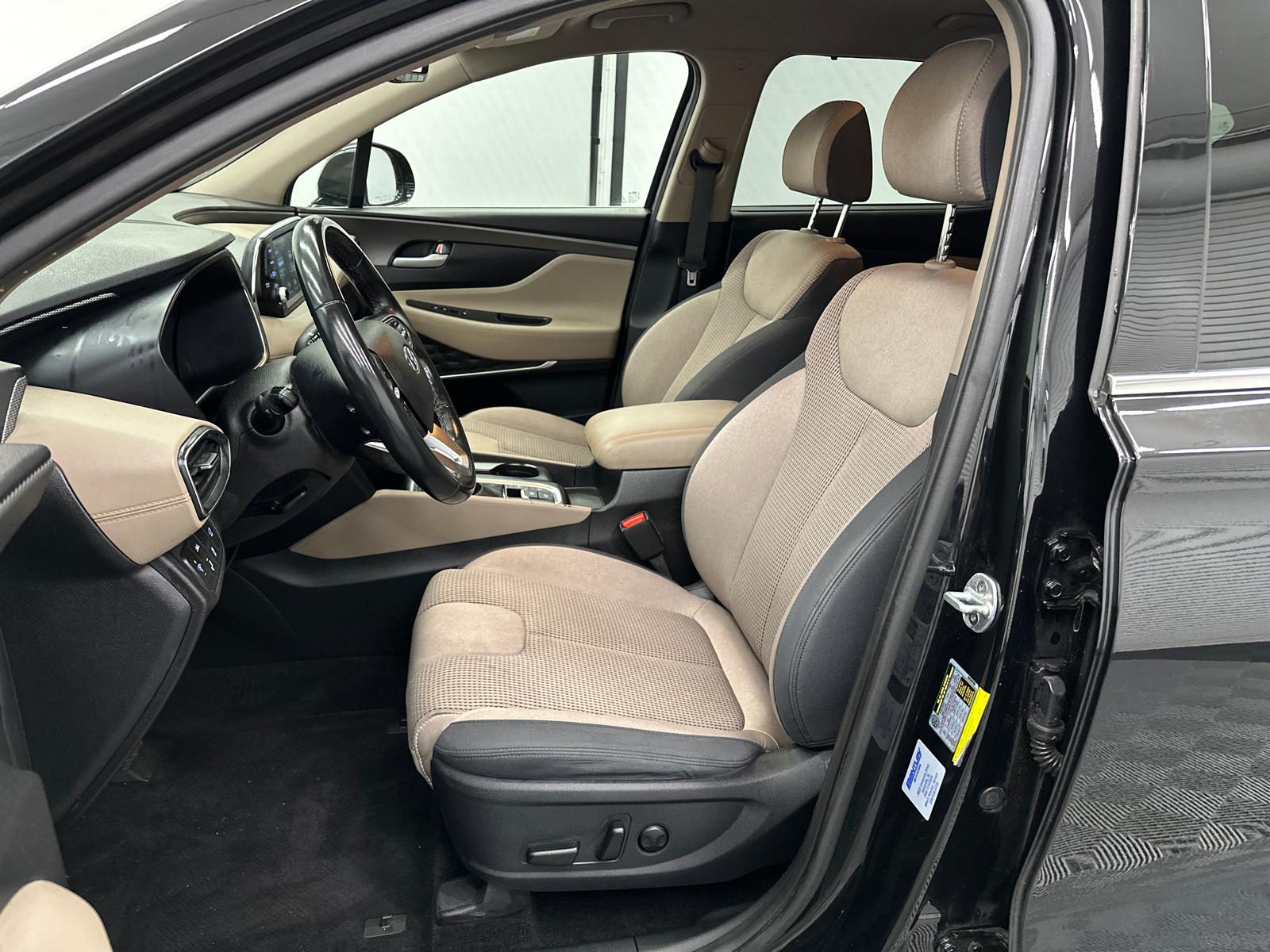 2019 Hyundai Santa Fe SEL Plus 2.4 9