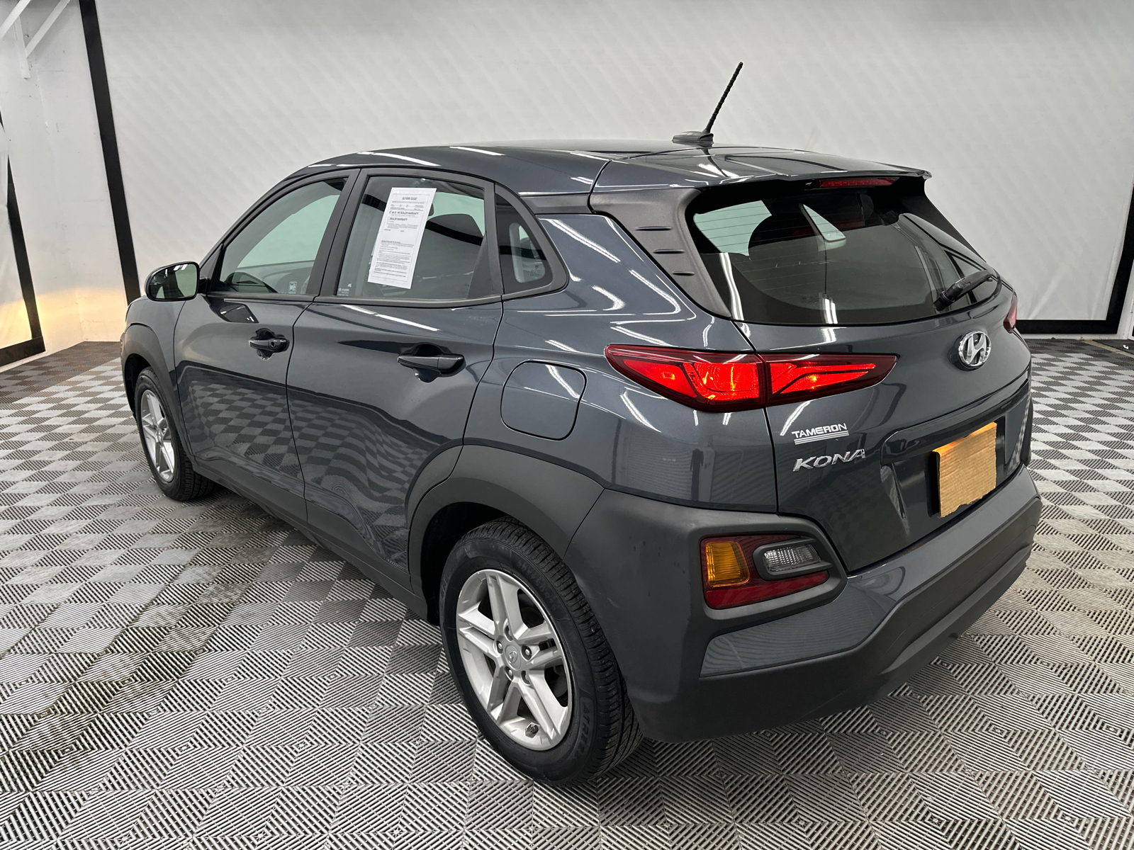 2021 Hyundai Kona SE 3