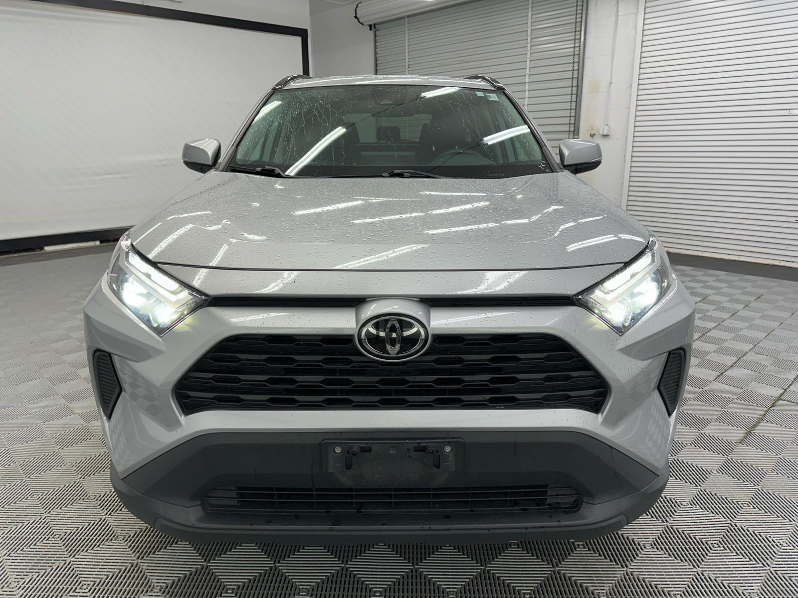 2022 Toyota RAV4 XLE 8