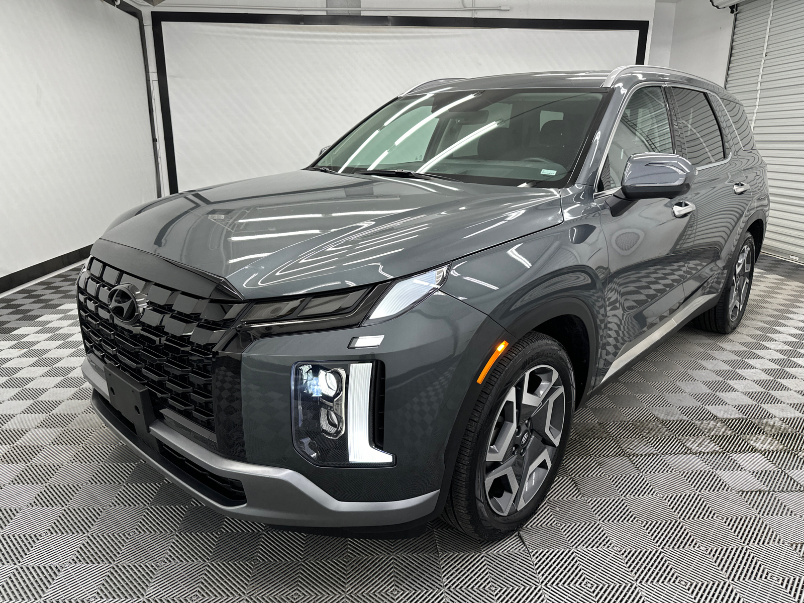 2024 Hyundai Palisade Limited 1