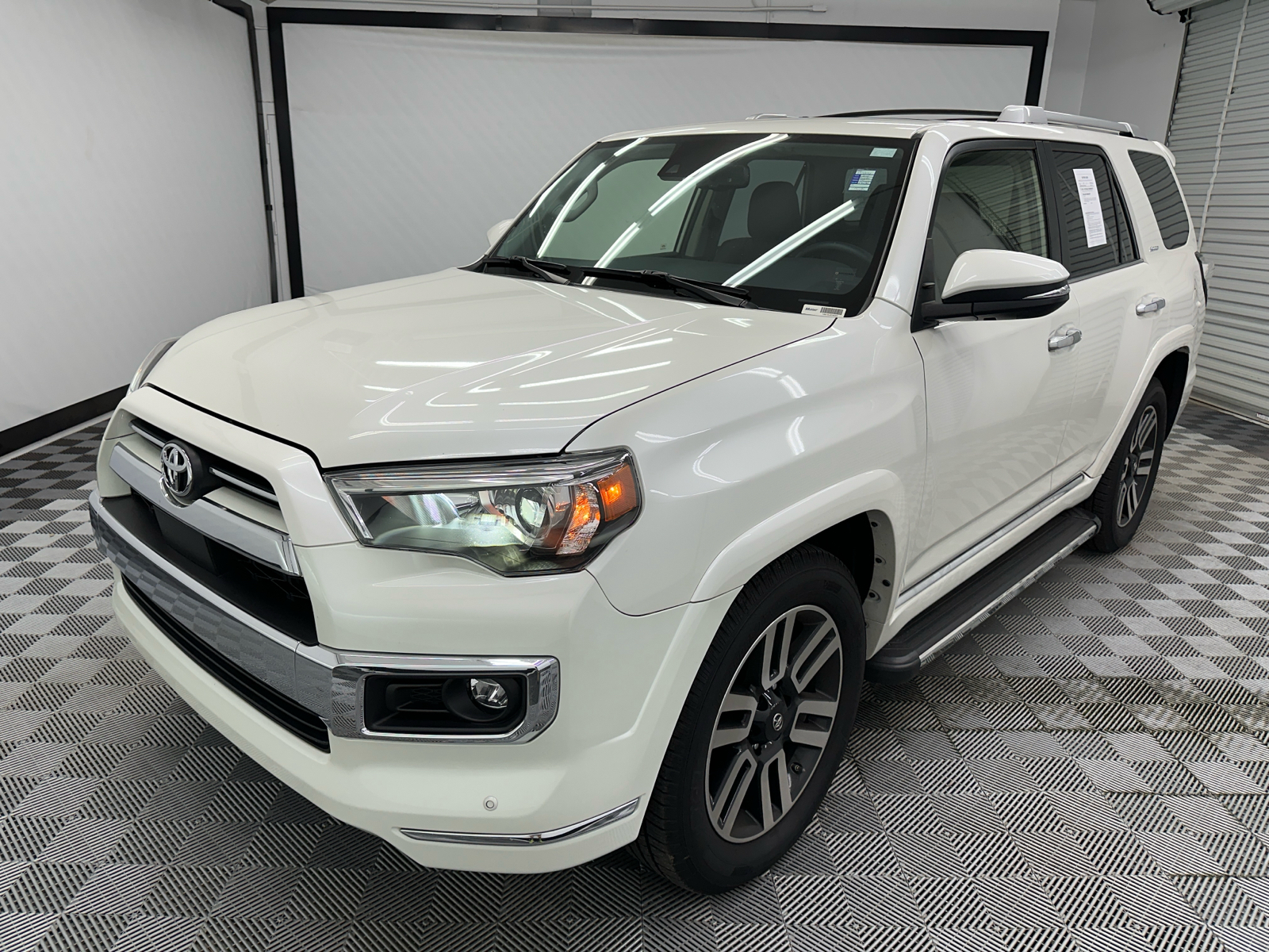 2021 Toyota 4Runner Limited 1