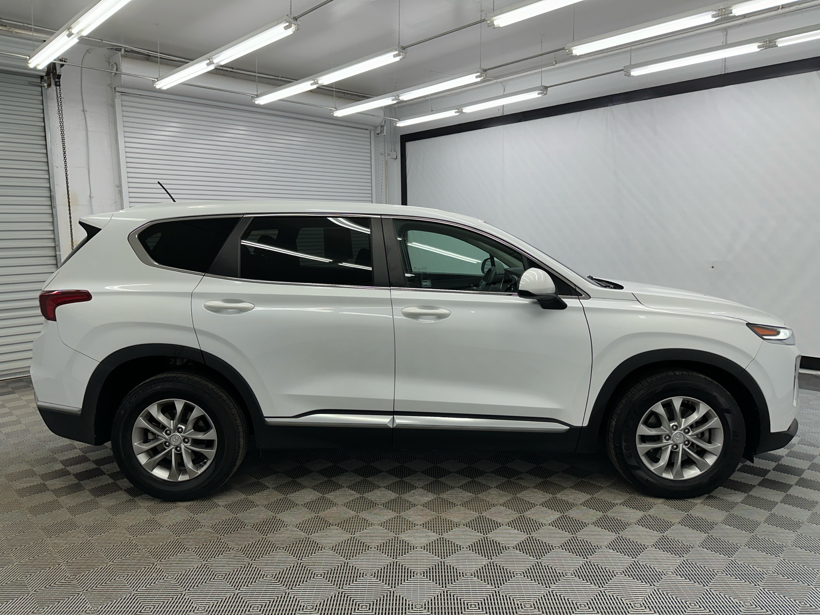 2019 Hyundai Santa Fe SE 2.4 6