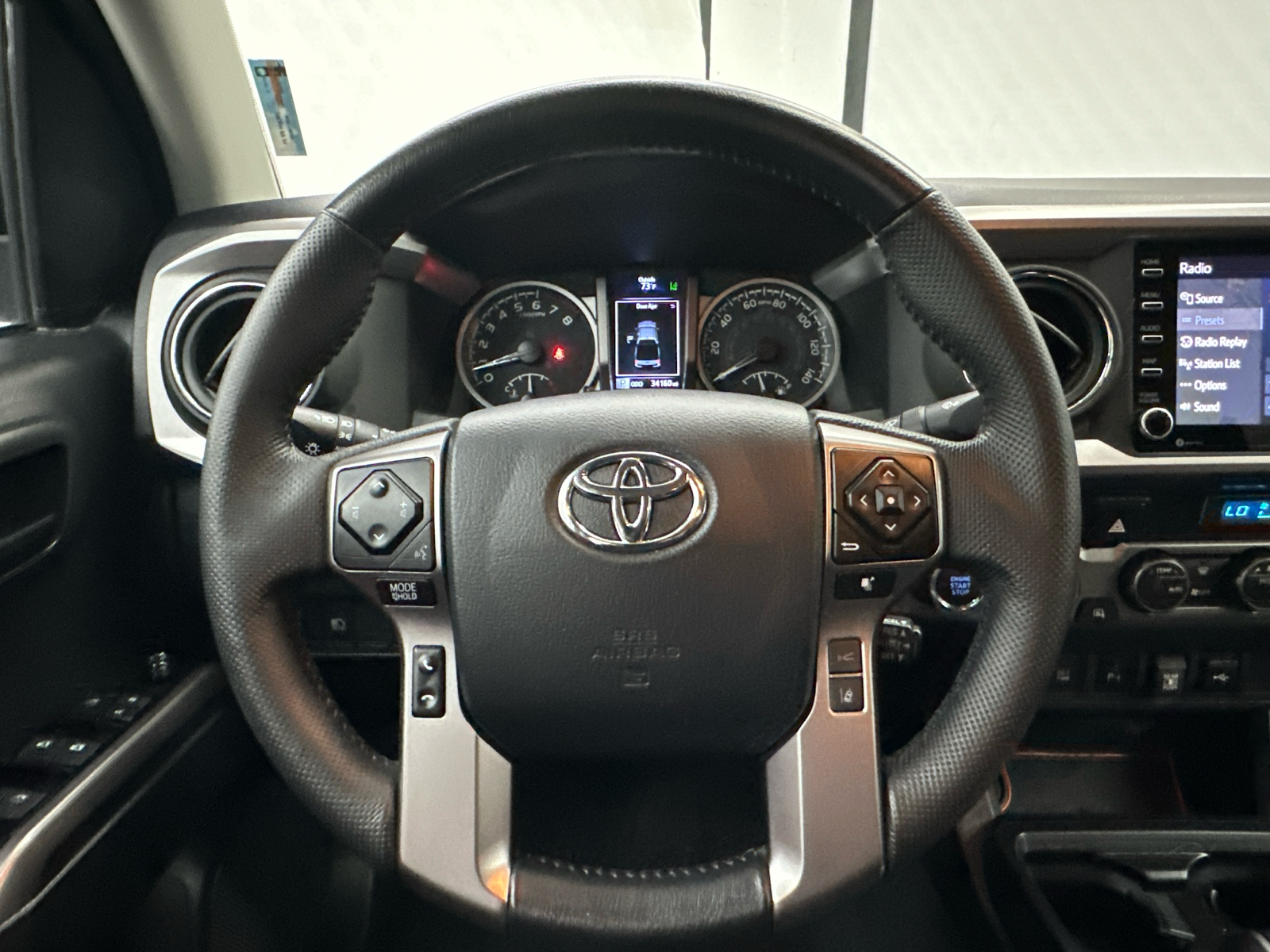 2023 Toyota Tacoma SR5 4WD 25