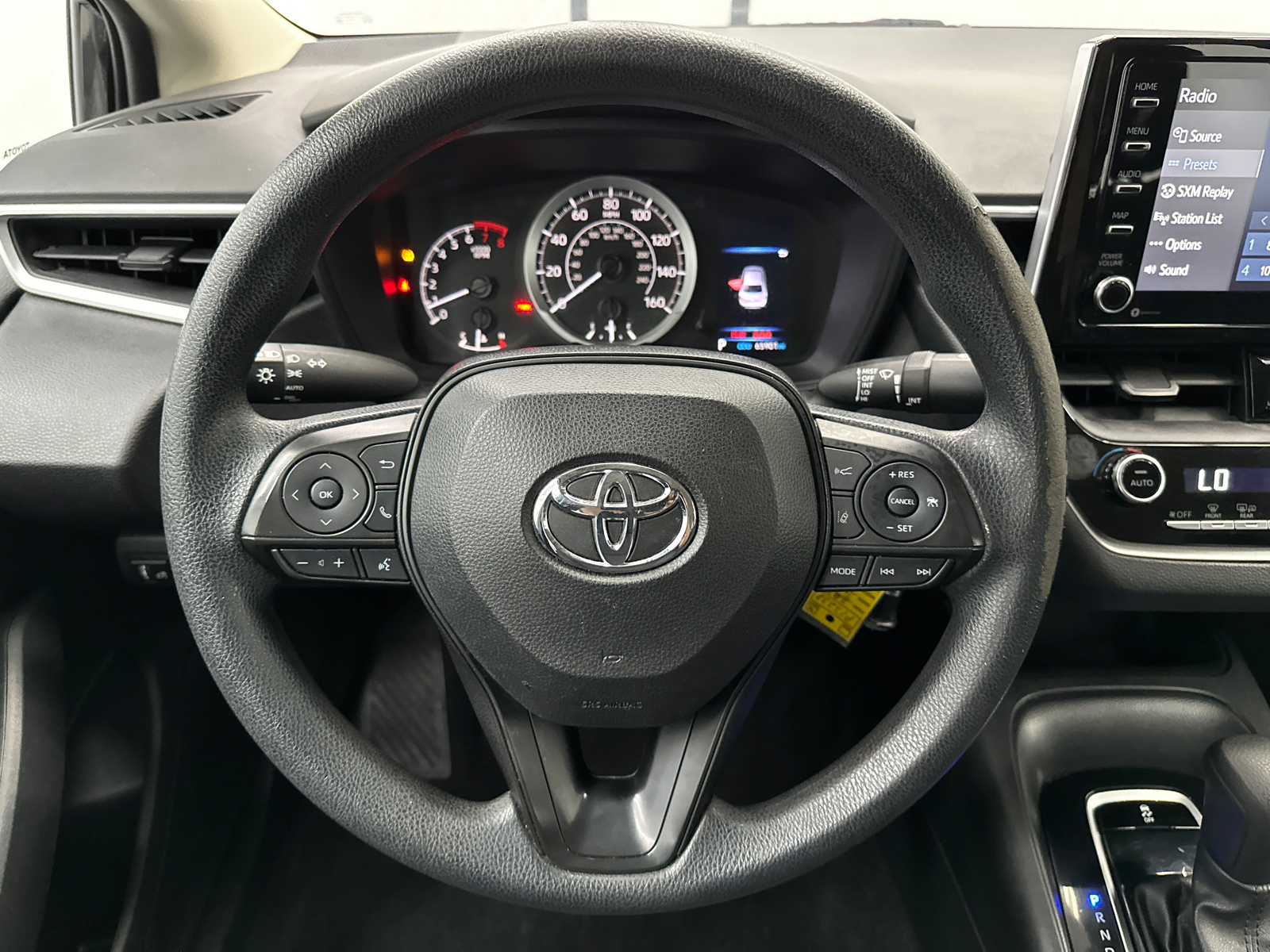 2021 Toyota Corolla LE 22