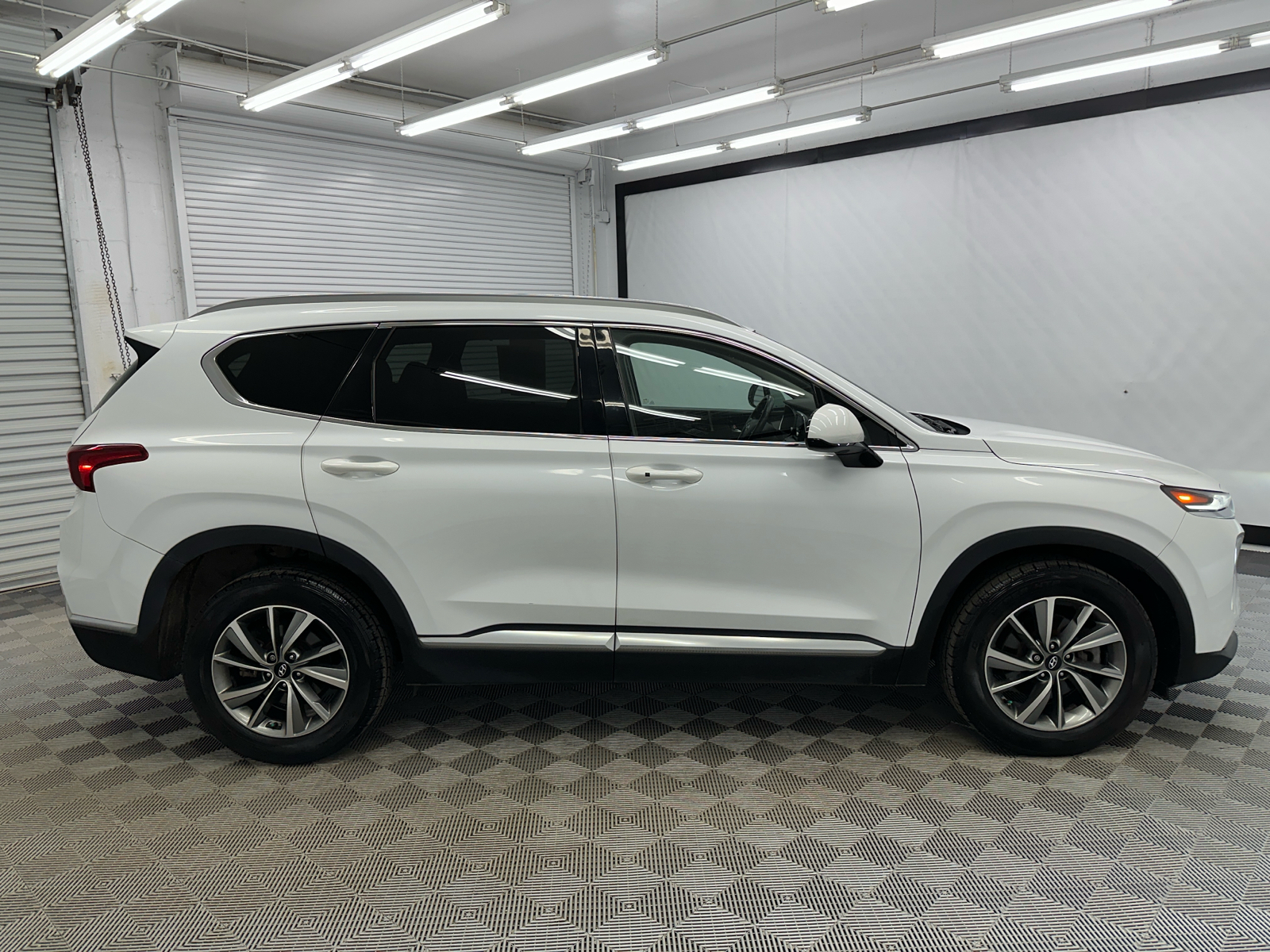 2019 Hyundai Santa Fe SEL Plus 2.4 6