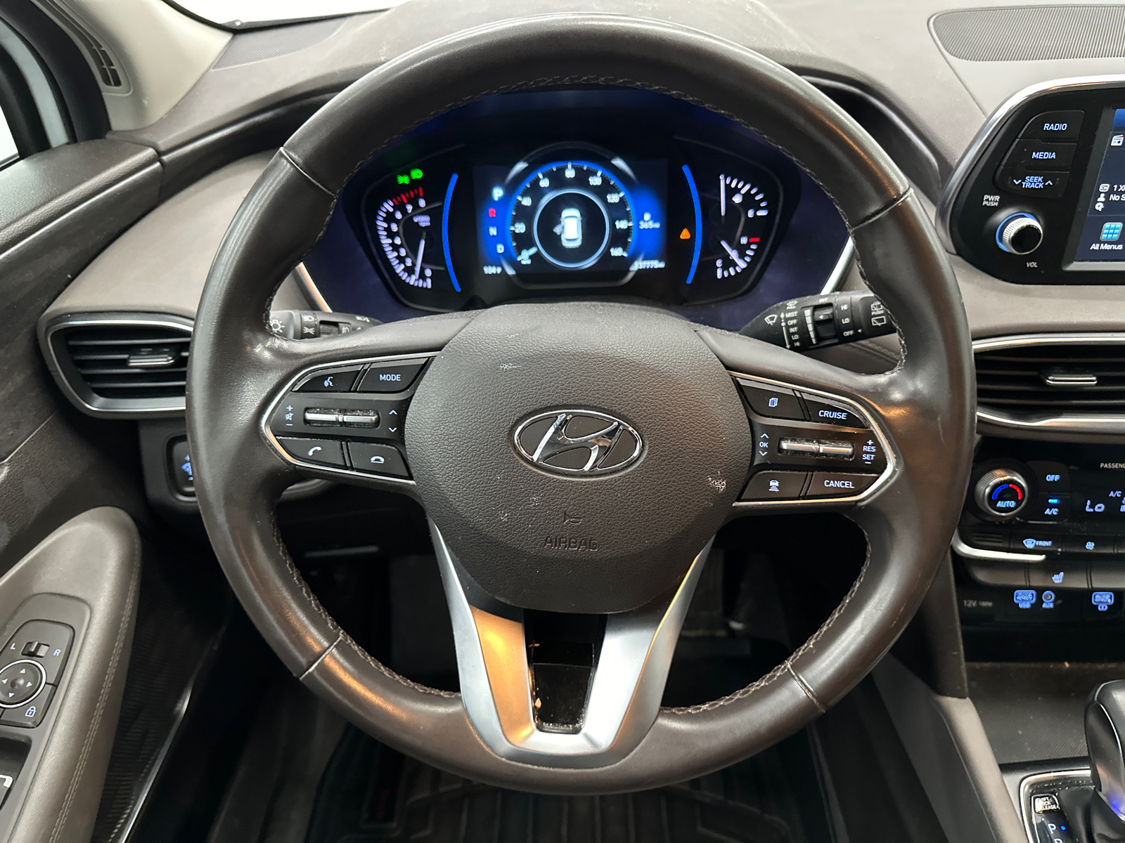 2019 Hyundai Santa Fe SEL Plus 2.4 26