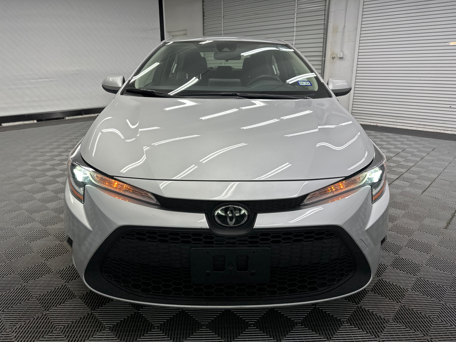 2022 Toyota Corolla LE 8