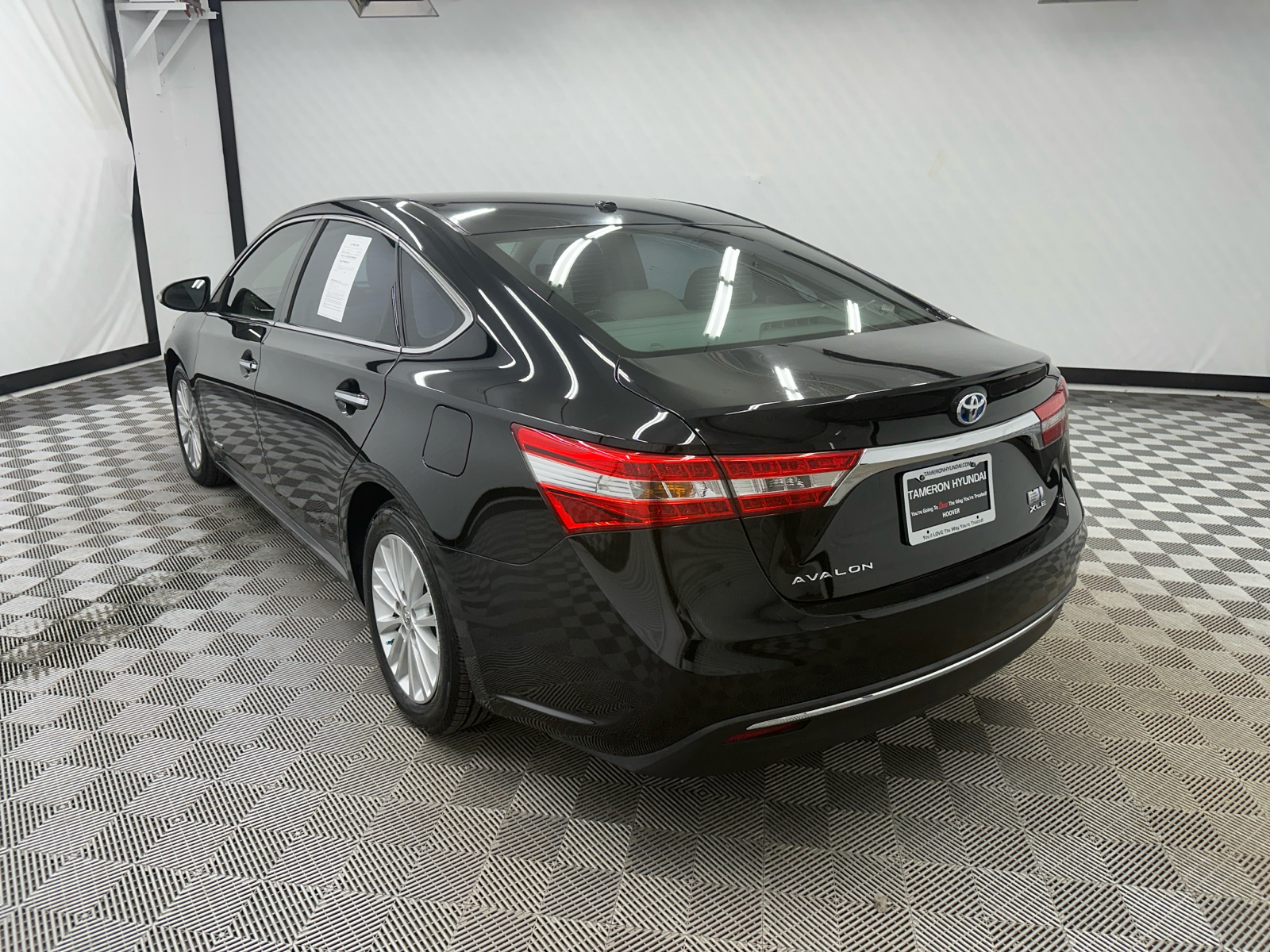 2014 Toyota Avalon Hybrid Limited 3