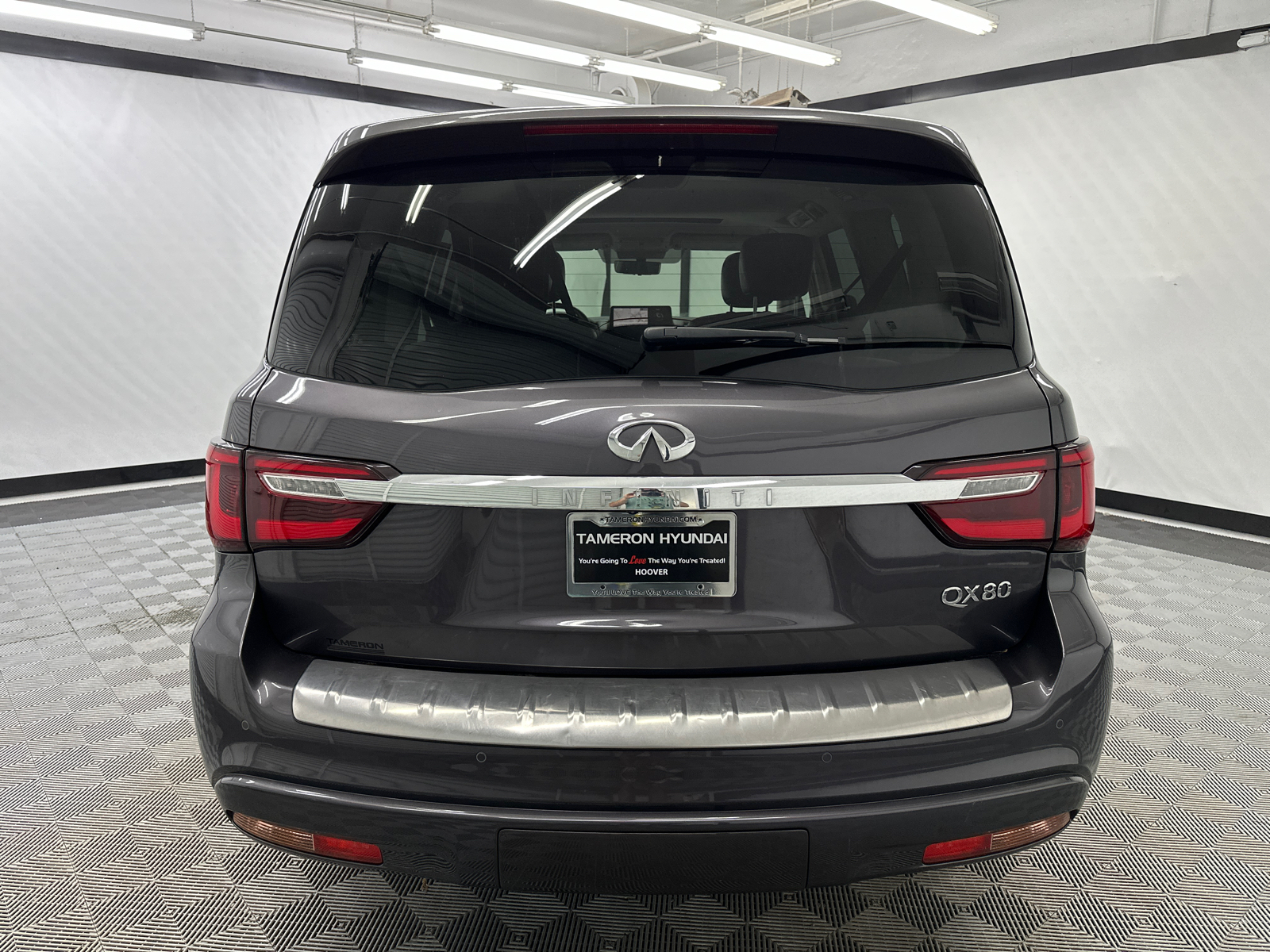 2022 INFINITI QX80 LUXE 4