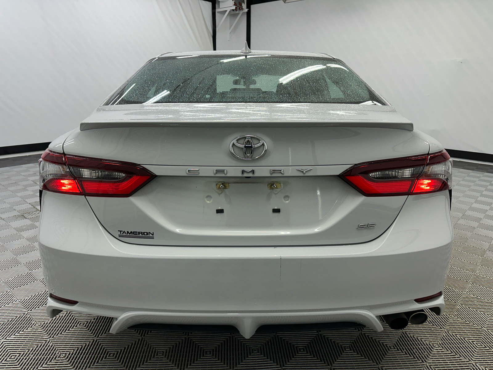 2022 Toyota Camry SE 4