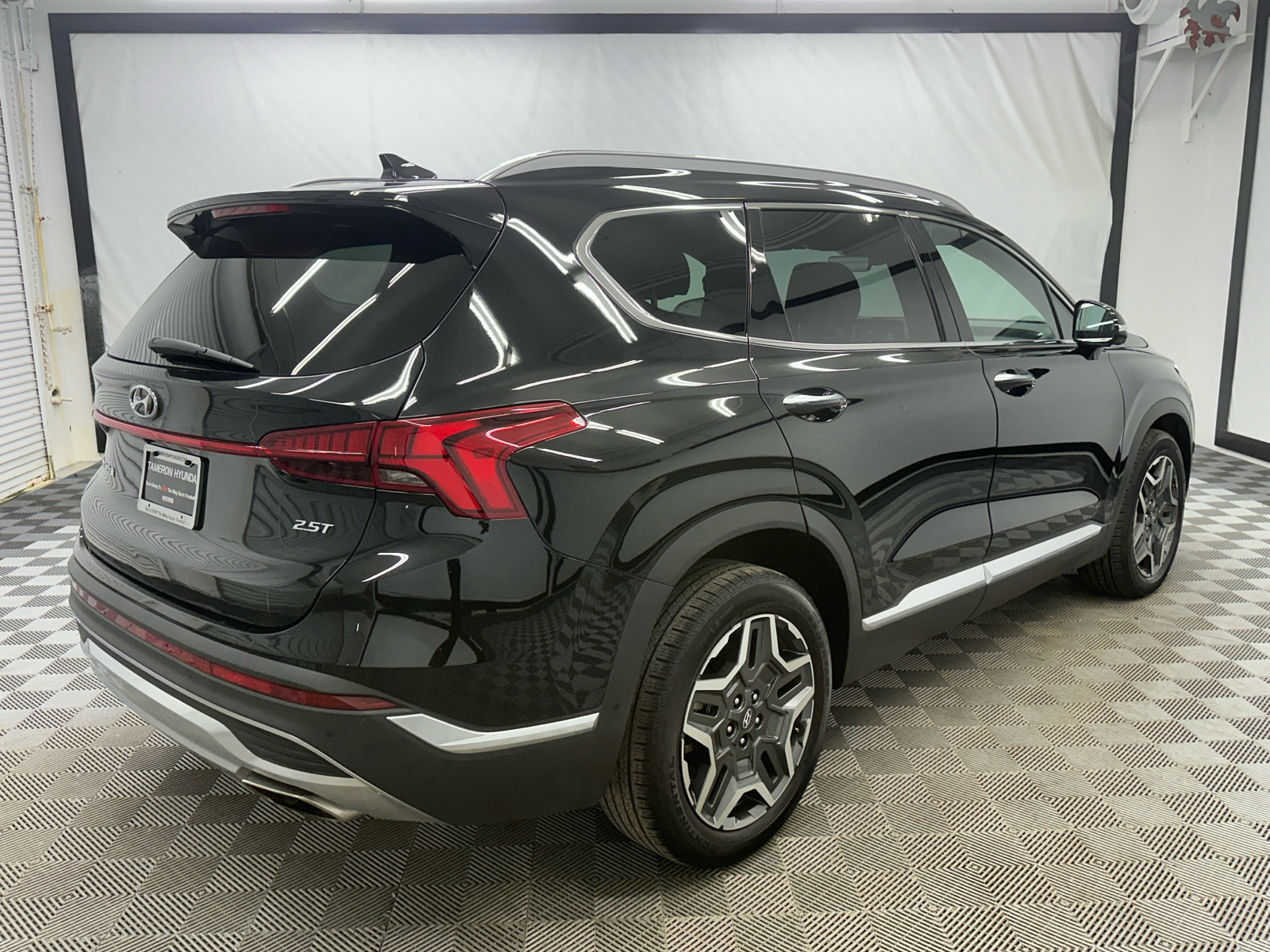 2023 Hyundai Santa Fe Limited 5