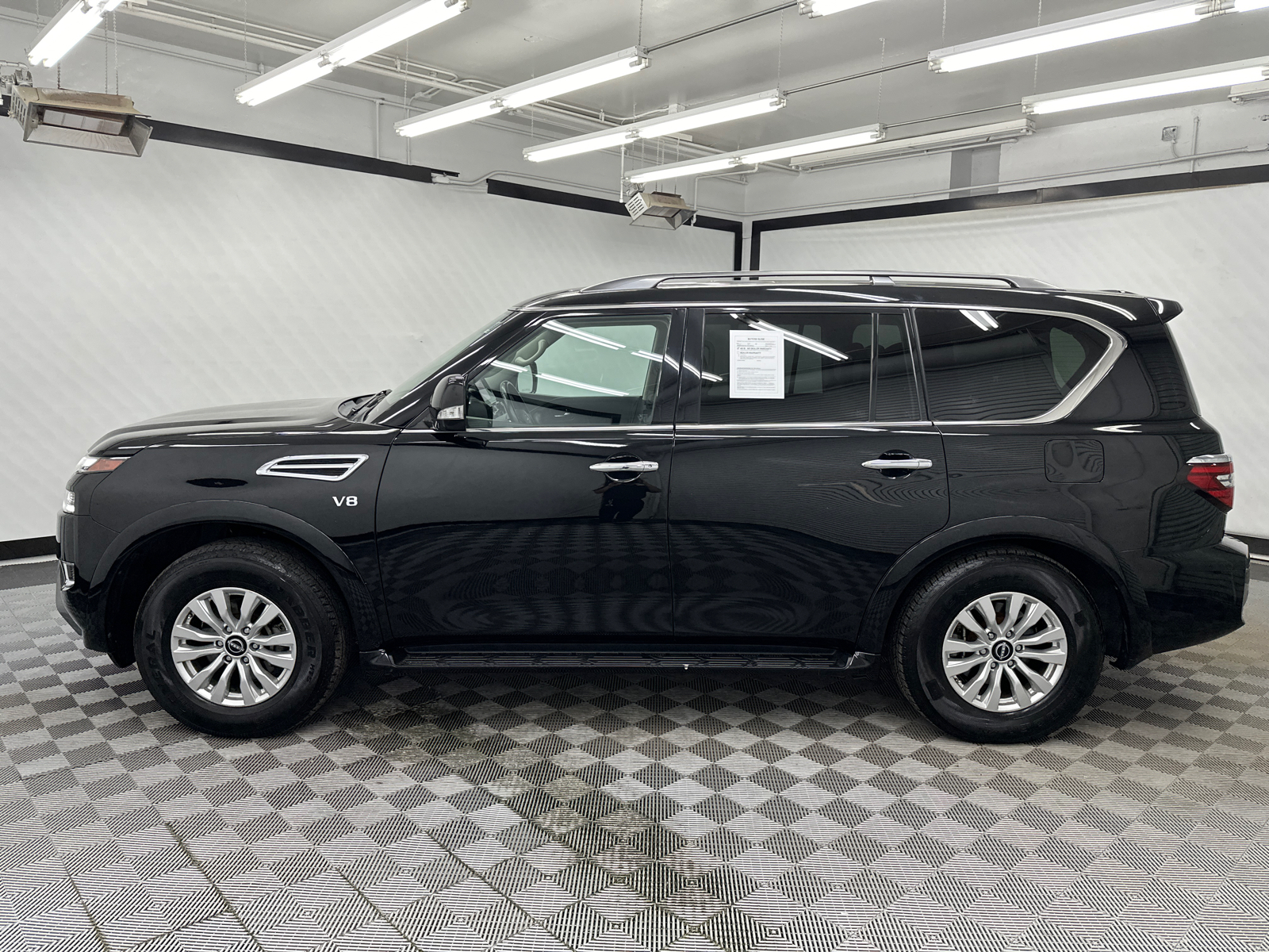 2021 Nissan Armada SV 2