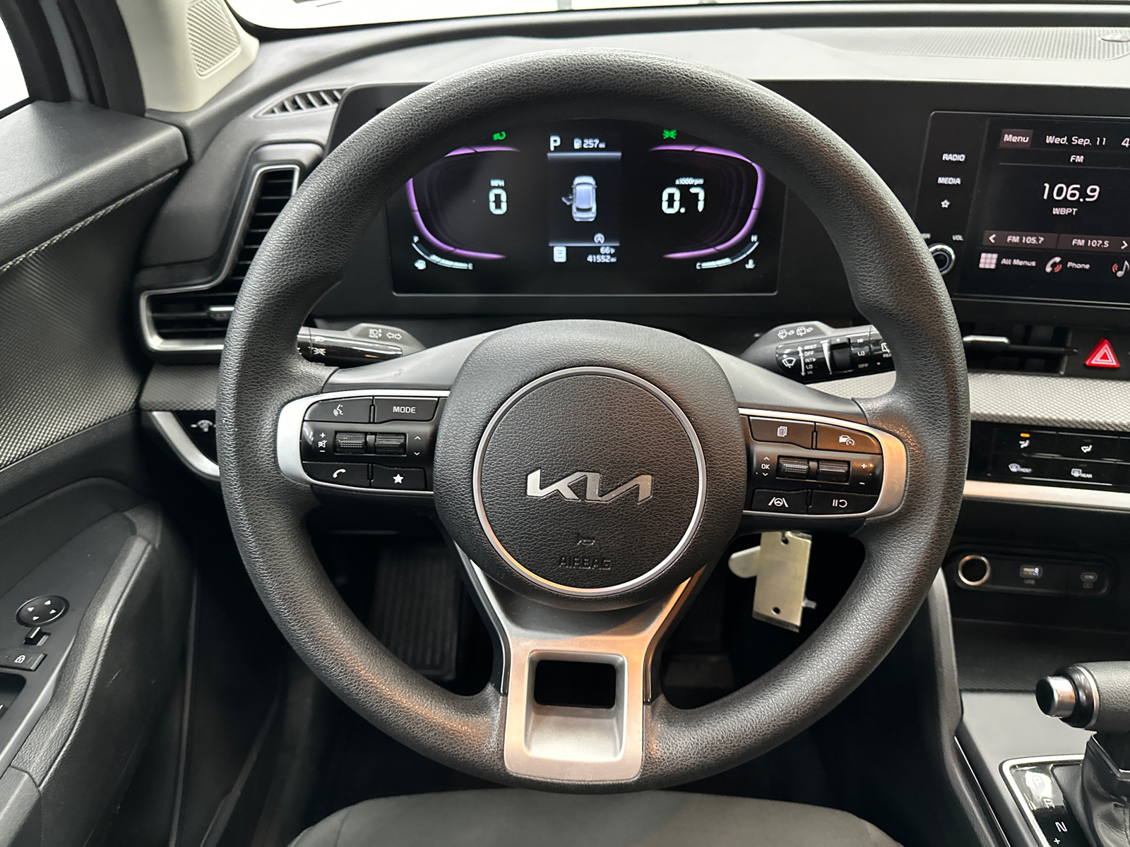 2023 Kia Sportage LX 23