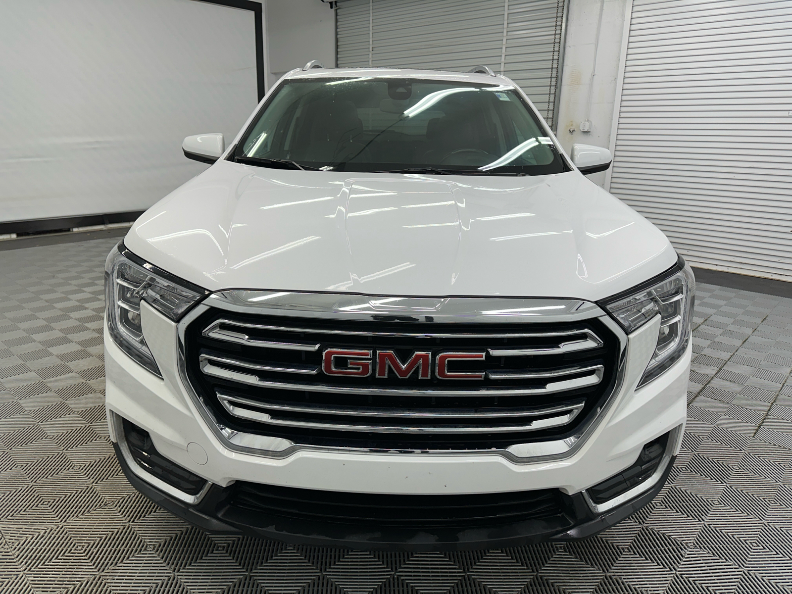 2022 GMC Terrain SLT 8