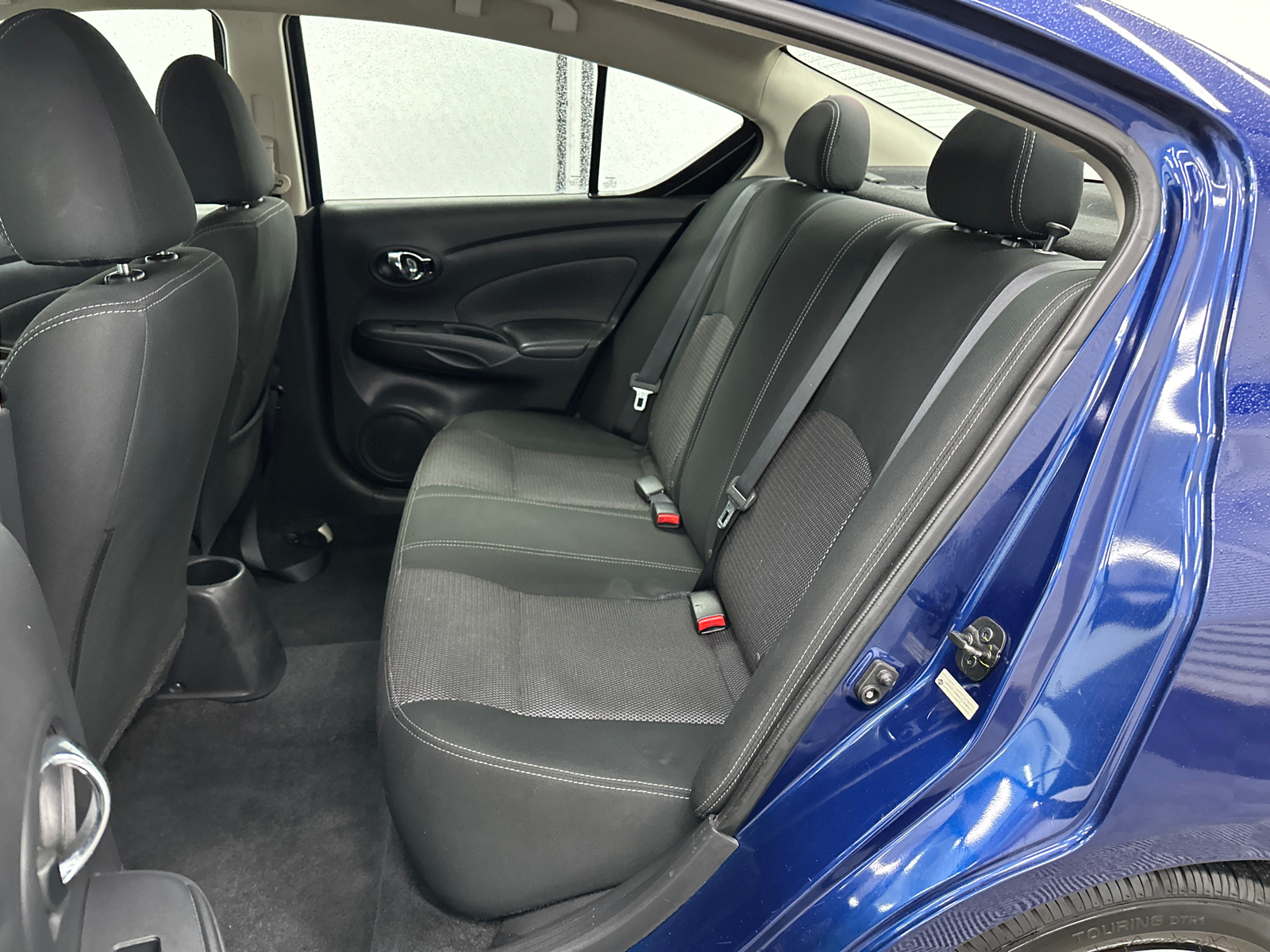 2018 Nissan Versa 1.6 SV 19