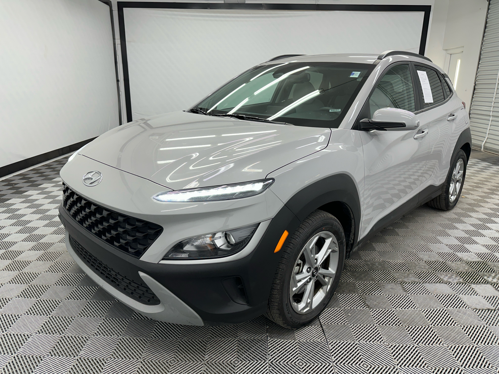 2023 Hyundai Kona SEL 1