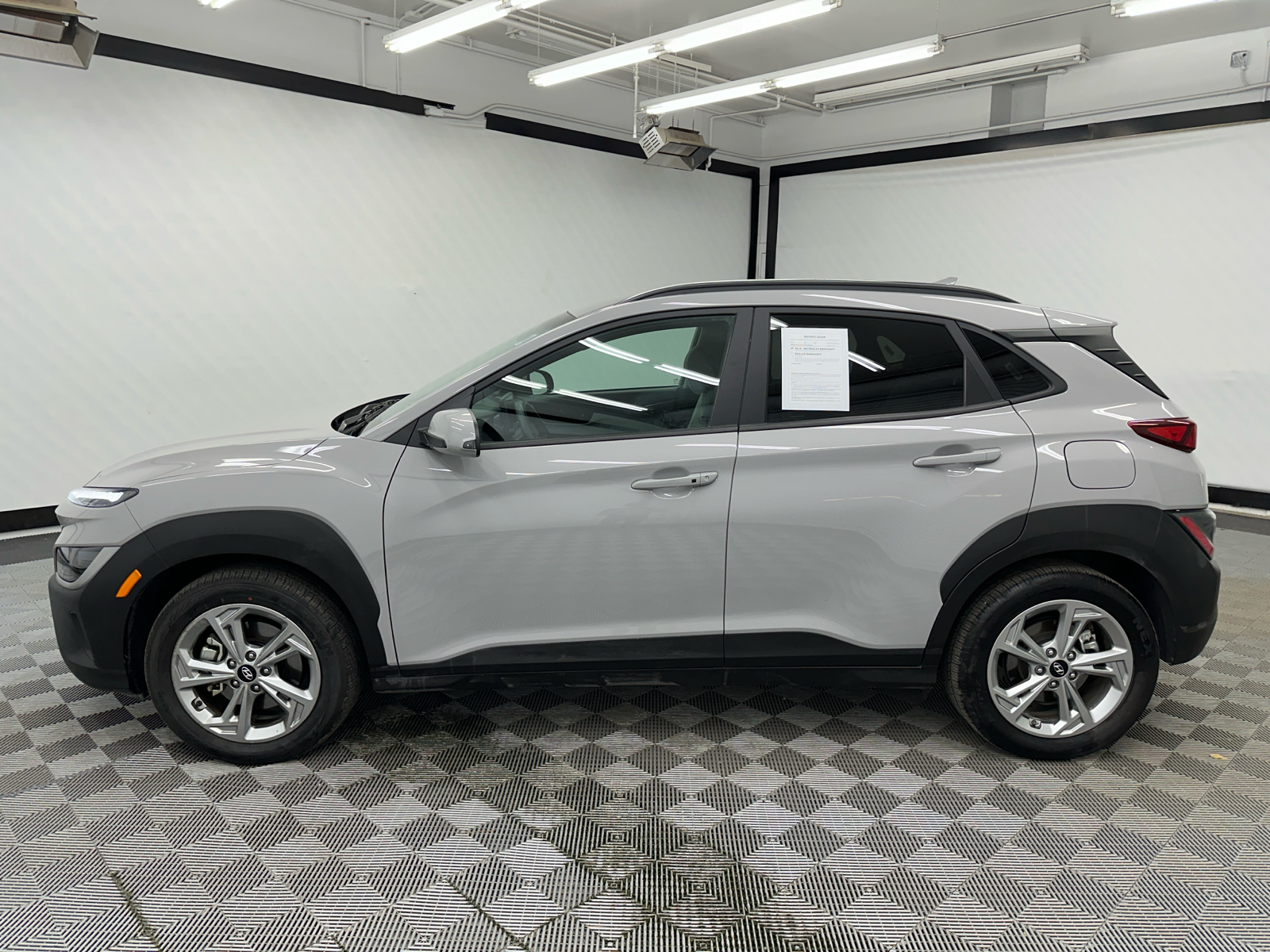 2023 Hyundai Kona SEL 2