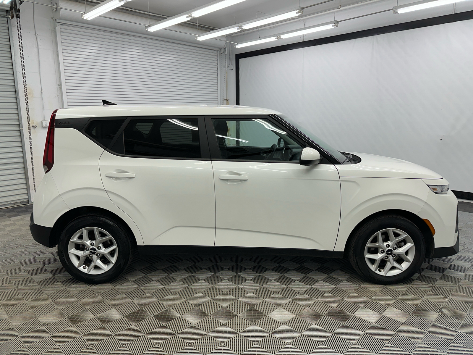 2022 Kia Soul LX 6