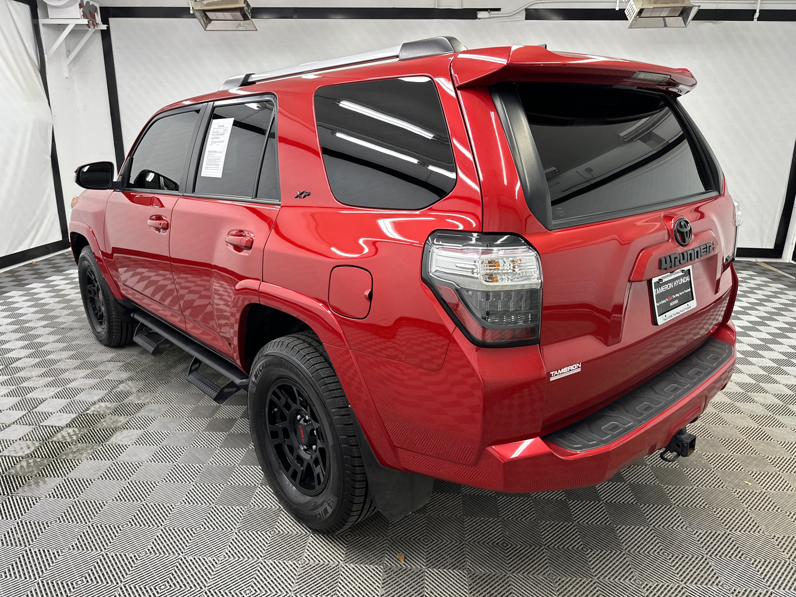 2022 Toyota 4Runner SR5 Premium 3