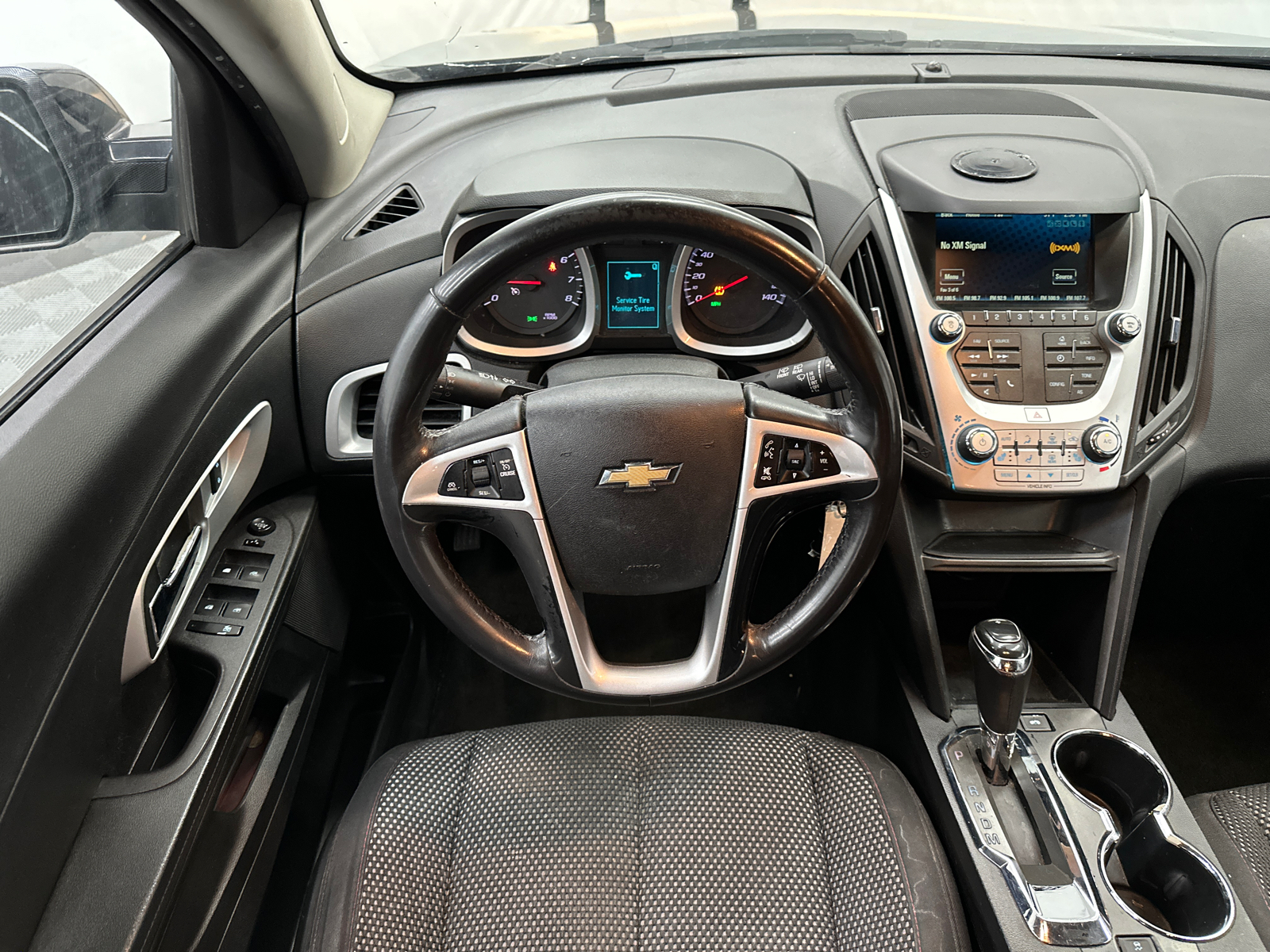 2017 Chevrolet Equinox LT 23