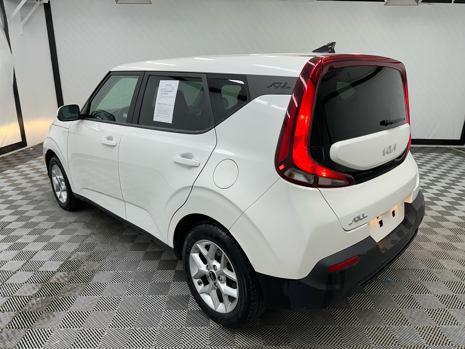 2022 Kia Soul LX 3