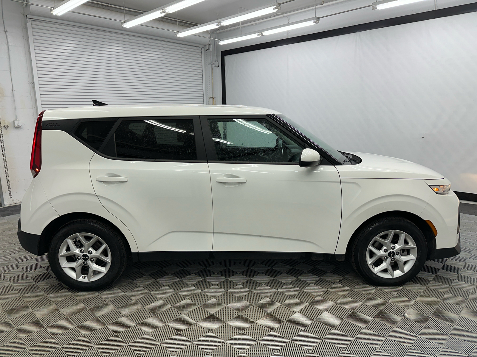 2022 Kia Soul LX 6