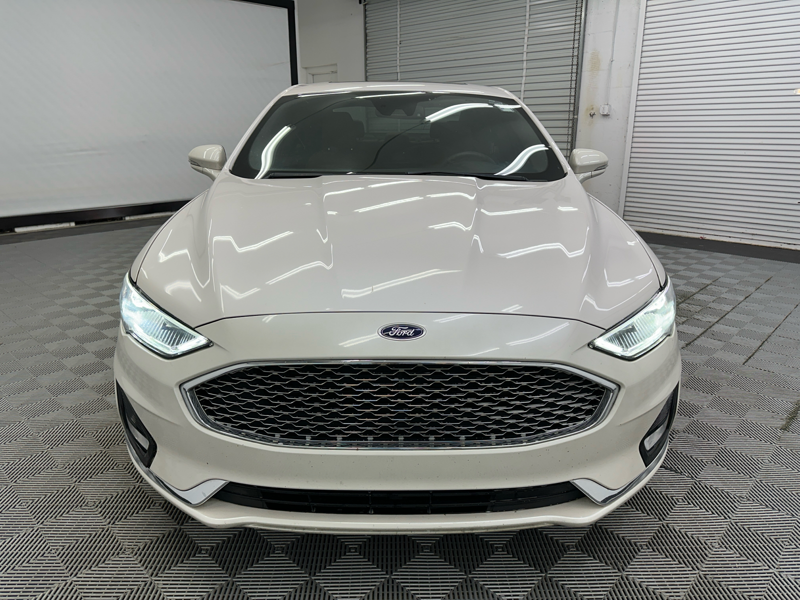 2020 Ford Fusion Energi Titanium 8