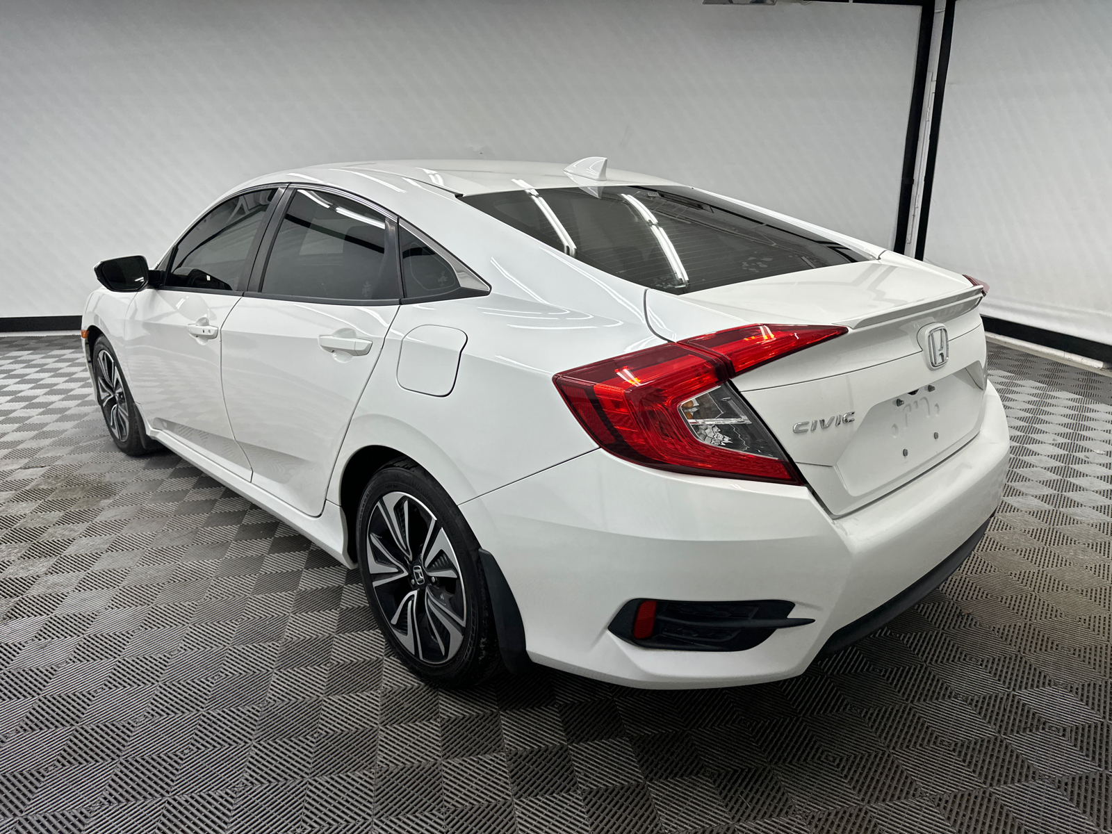 2017 Honda Civic EX-T 3