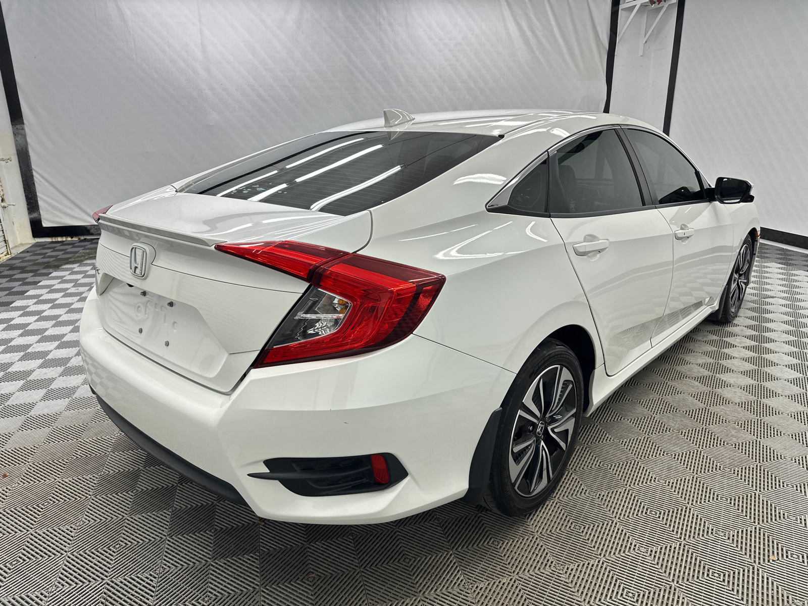 2017 Honda Civic EX-T 5