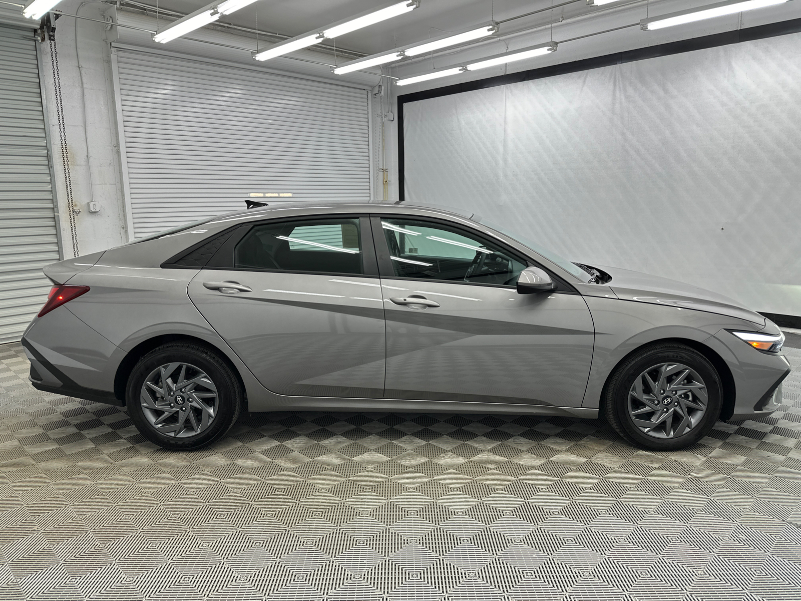 2024 Hyundai Elantra SEL 6