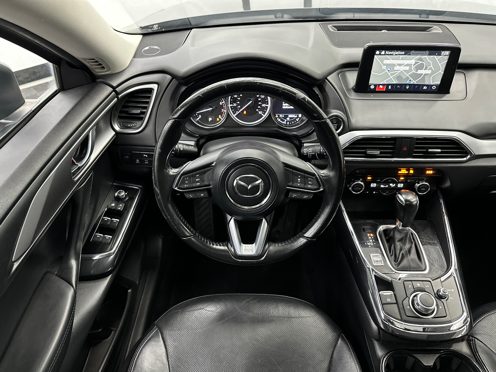 2018 Mazda CX-9 Touring 27