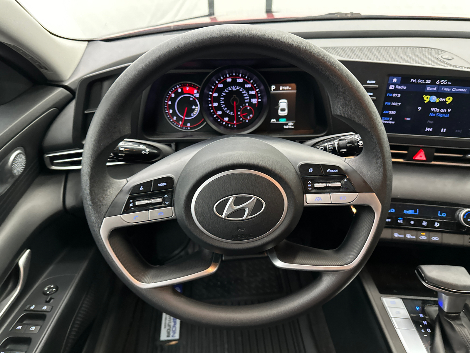 2022 Hyundai Elantra SEL 22