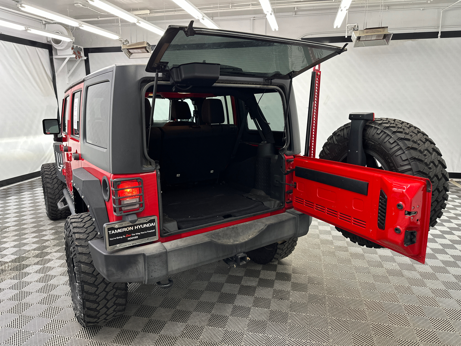 2017 Jeep Wrangler Unlimited Rubicon 19