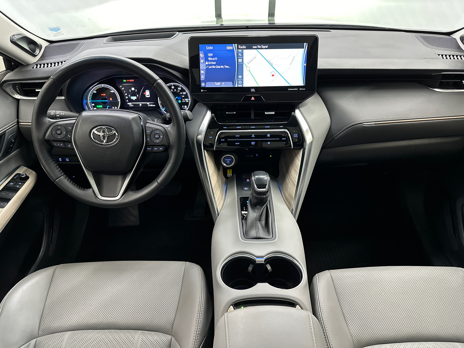 2021 Toyota Venza Limited 25