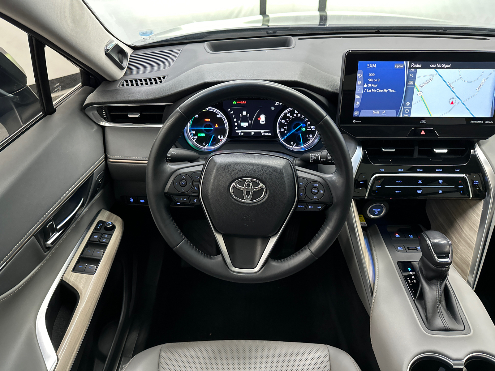 2021 Toyota Venza Limited 26