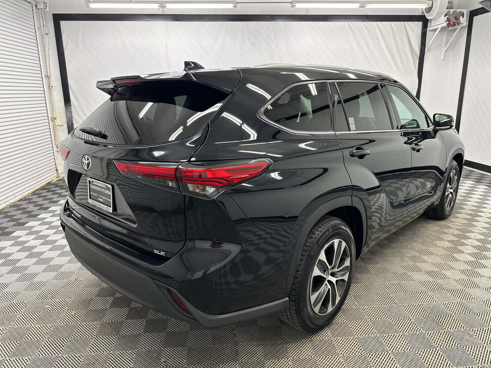 2022 Toyota Highlander XLE 5