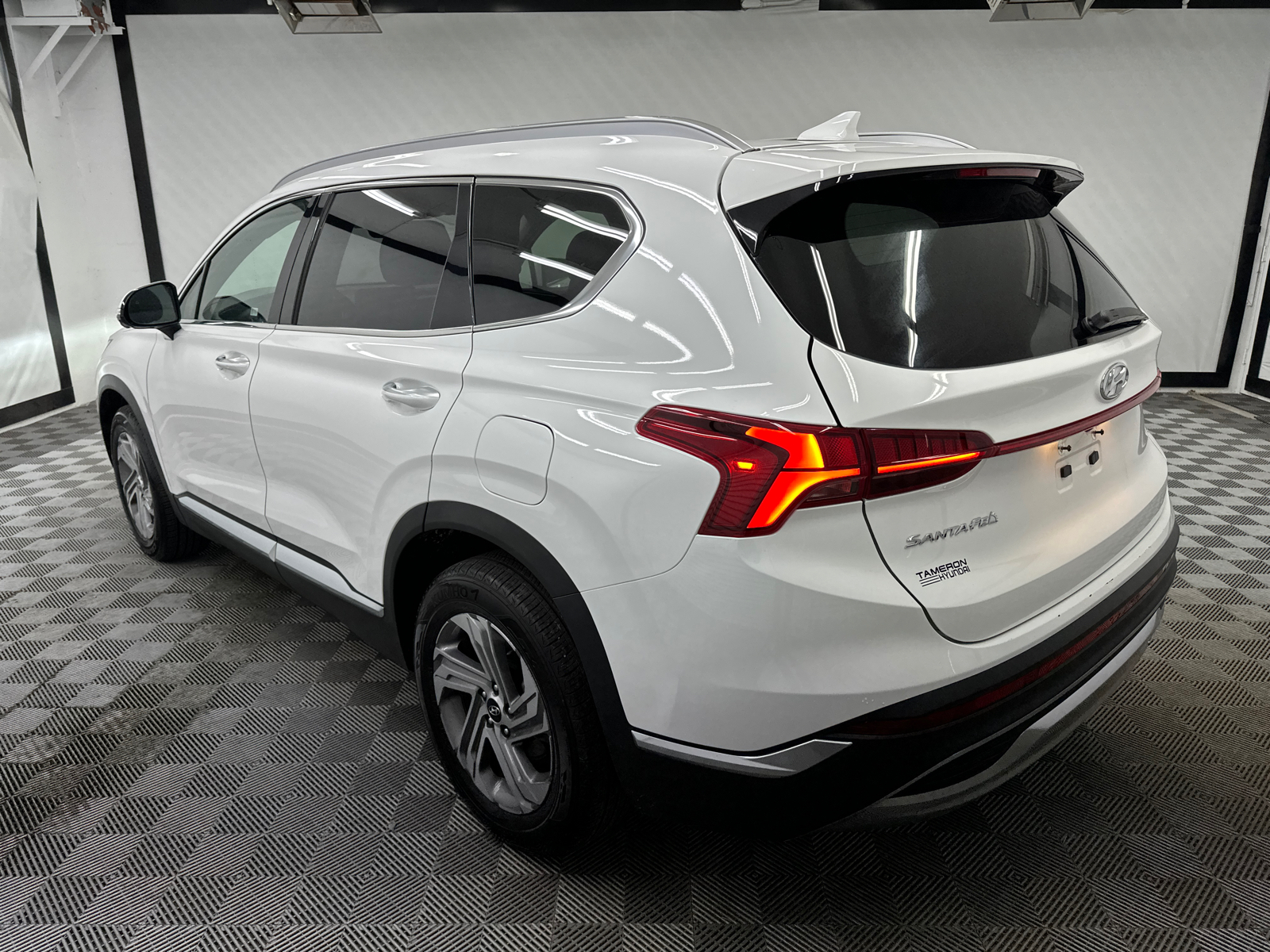 2023 Hyundai Santa Fe SEL 3