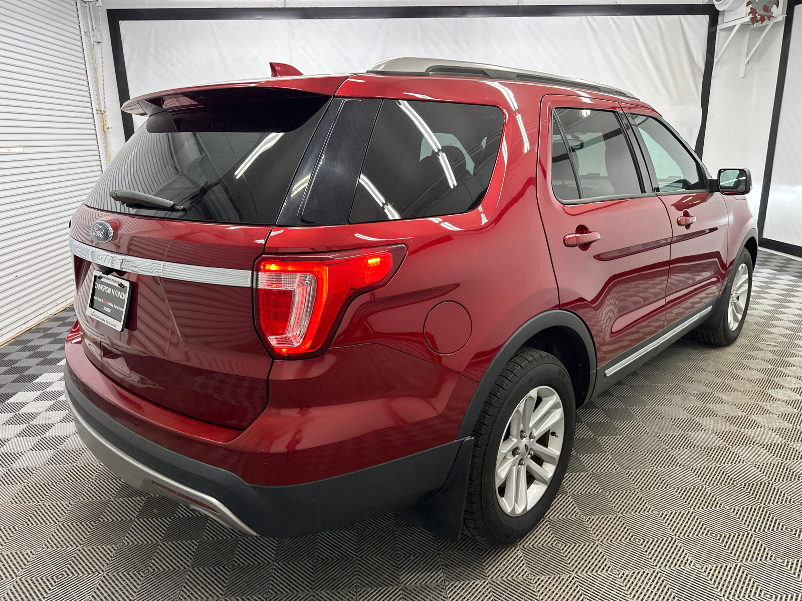 2017 Ford Explorer XLT 5