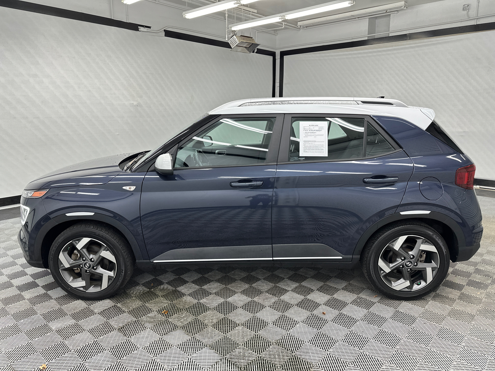 2021 Hyundai Venue Denim 2