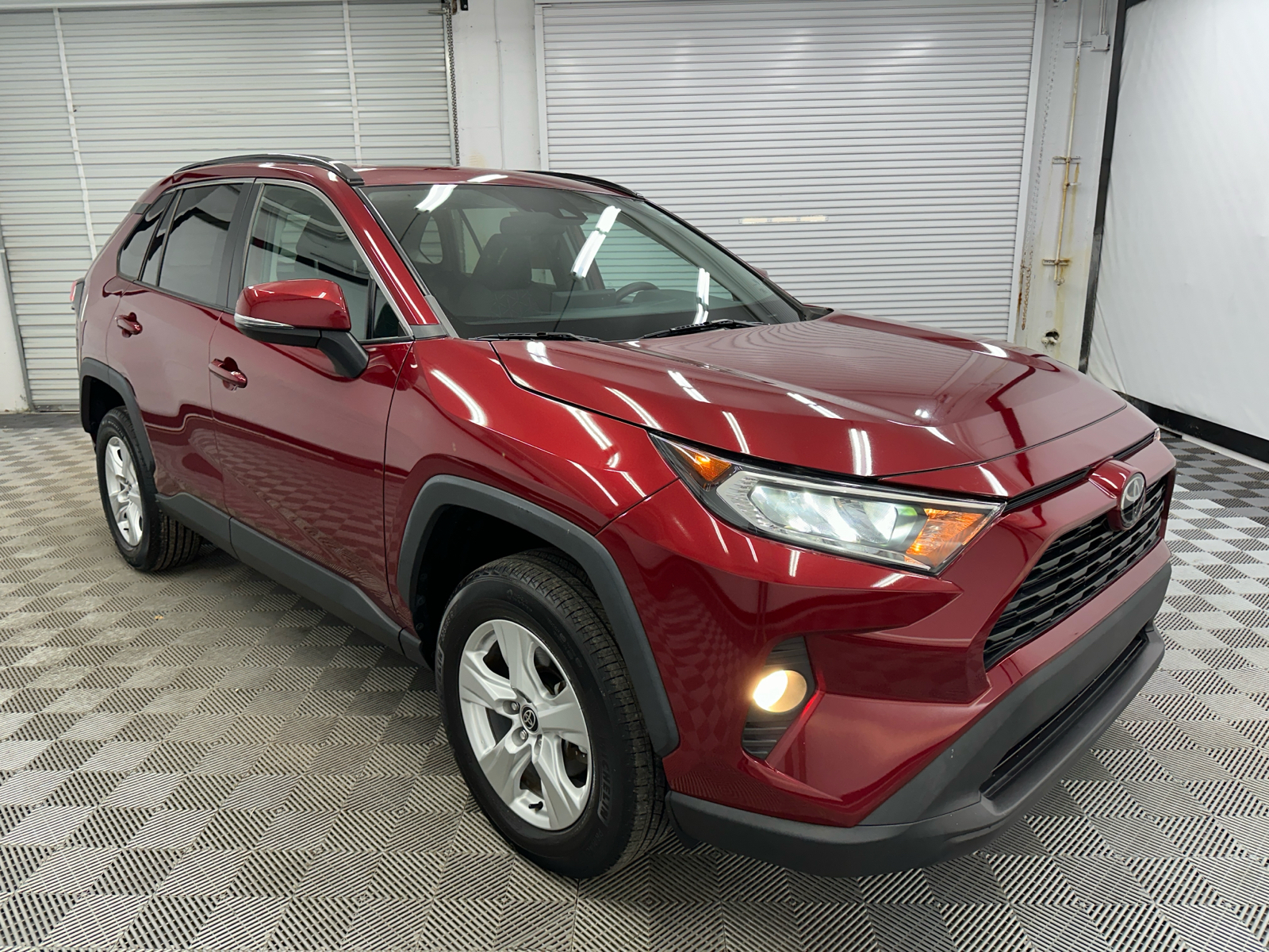 2021 Toyota RAV4 XLE 7