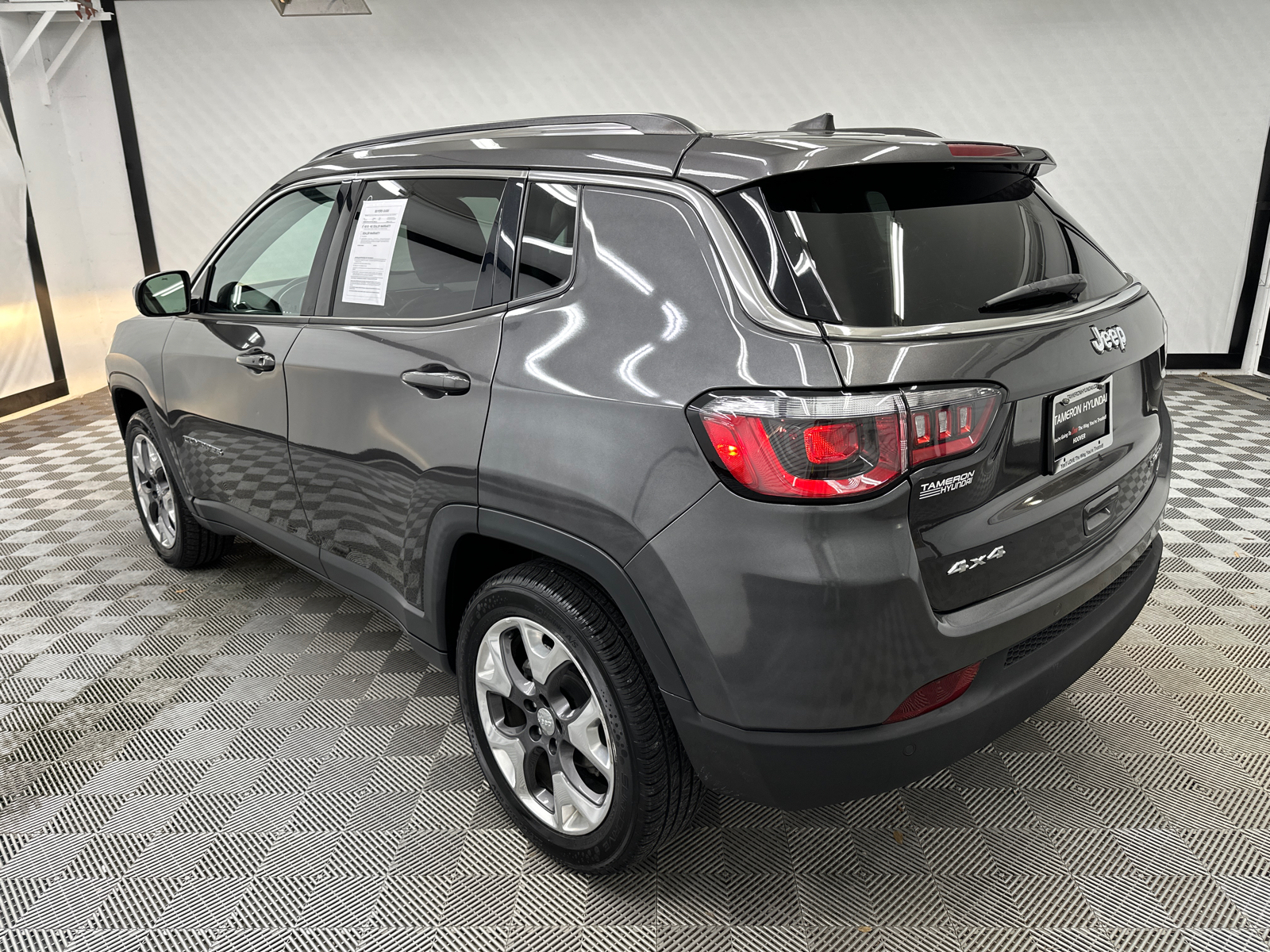 2021 Jeep Compass Limited 3