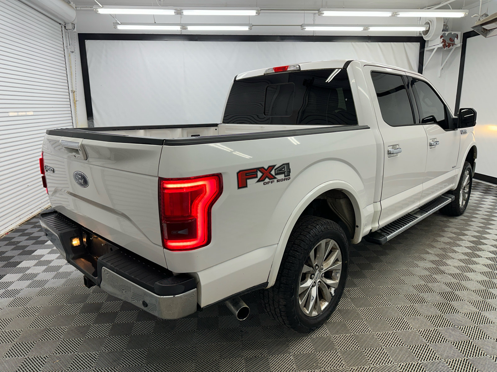 2015 Ford F-150 Lariat 5