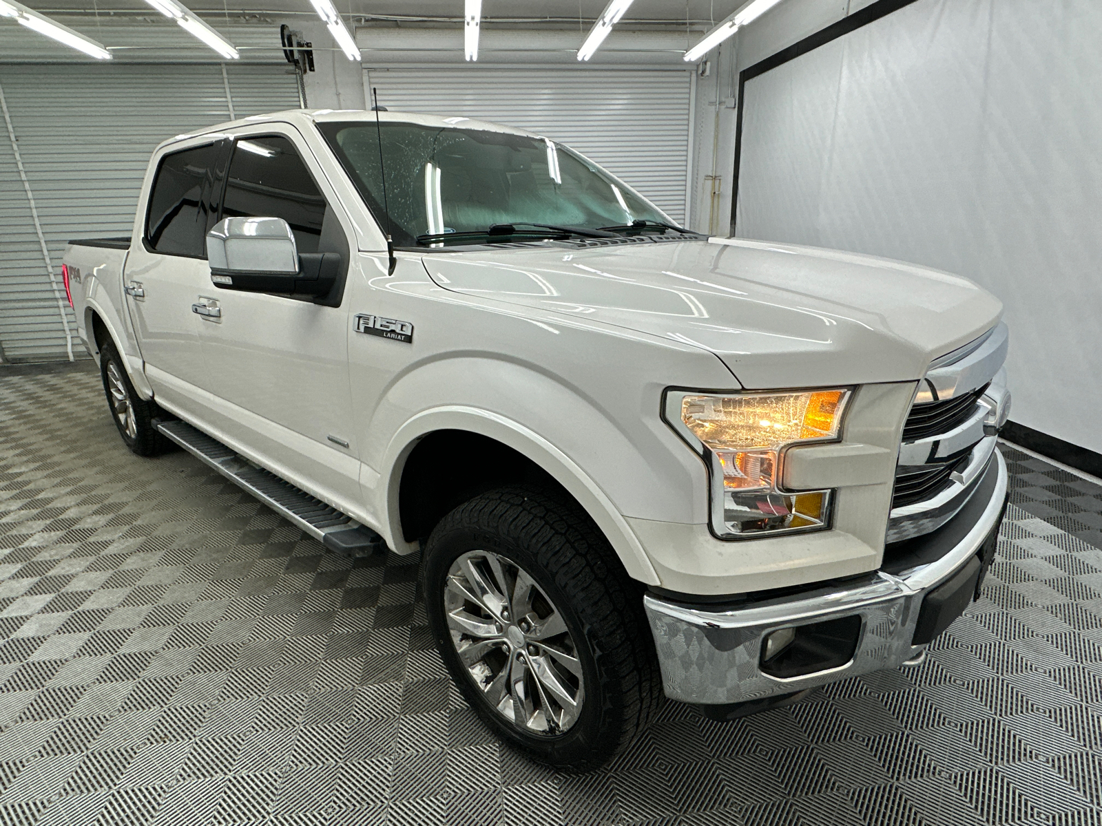 2015 Ford F-150 Lariat 7