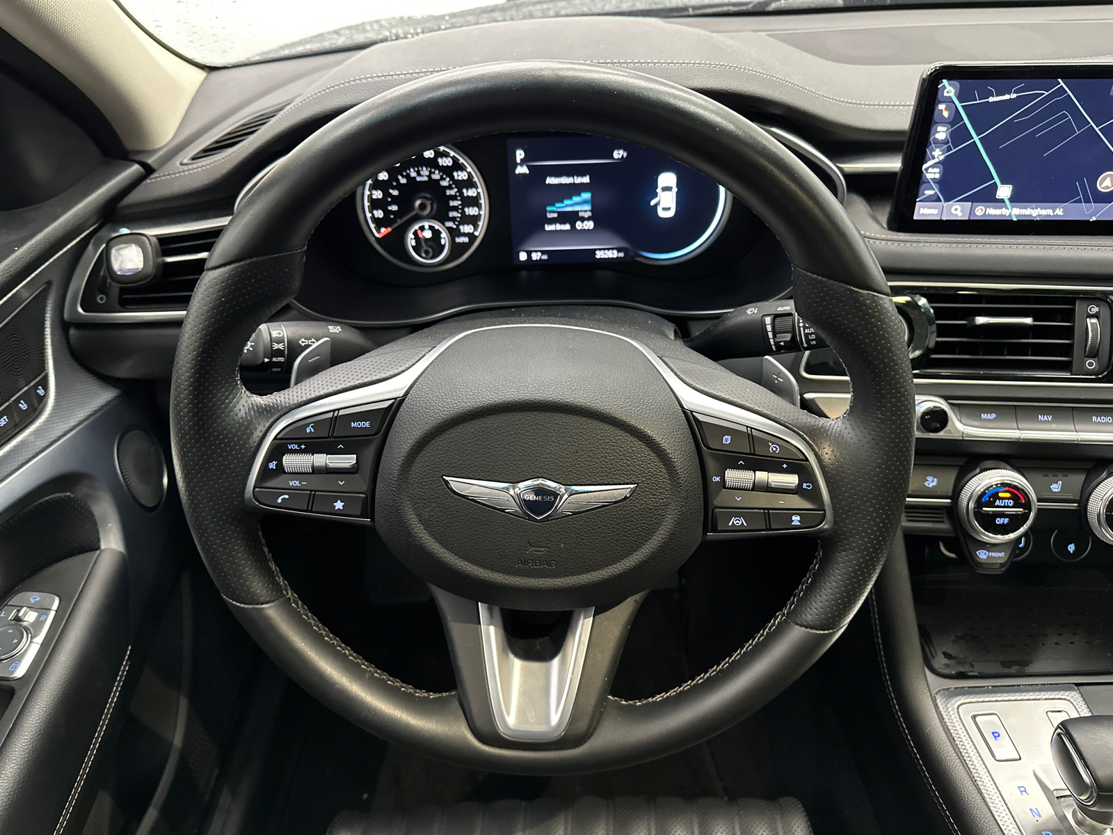 2022 Genesis G70 2.0T 25