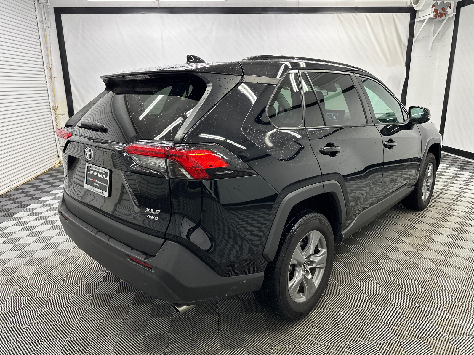 2022 Toyota RAV4 XLE 5