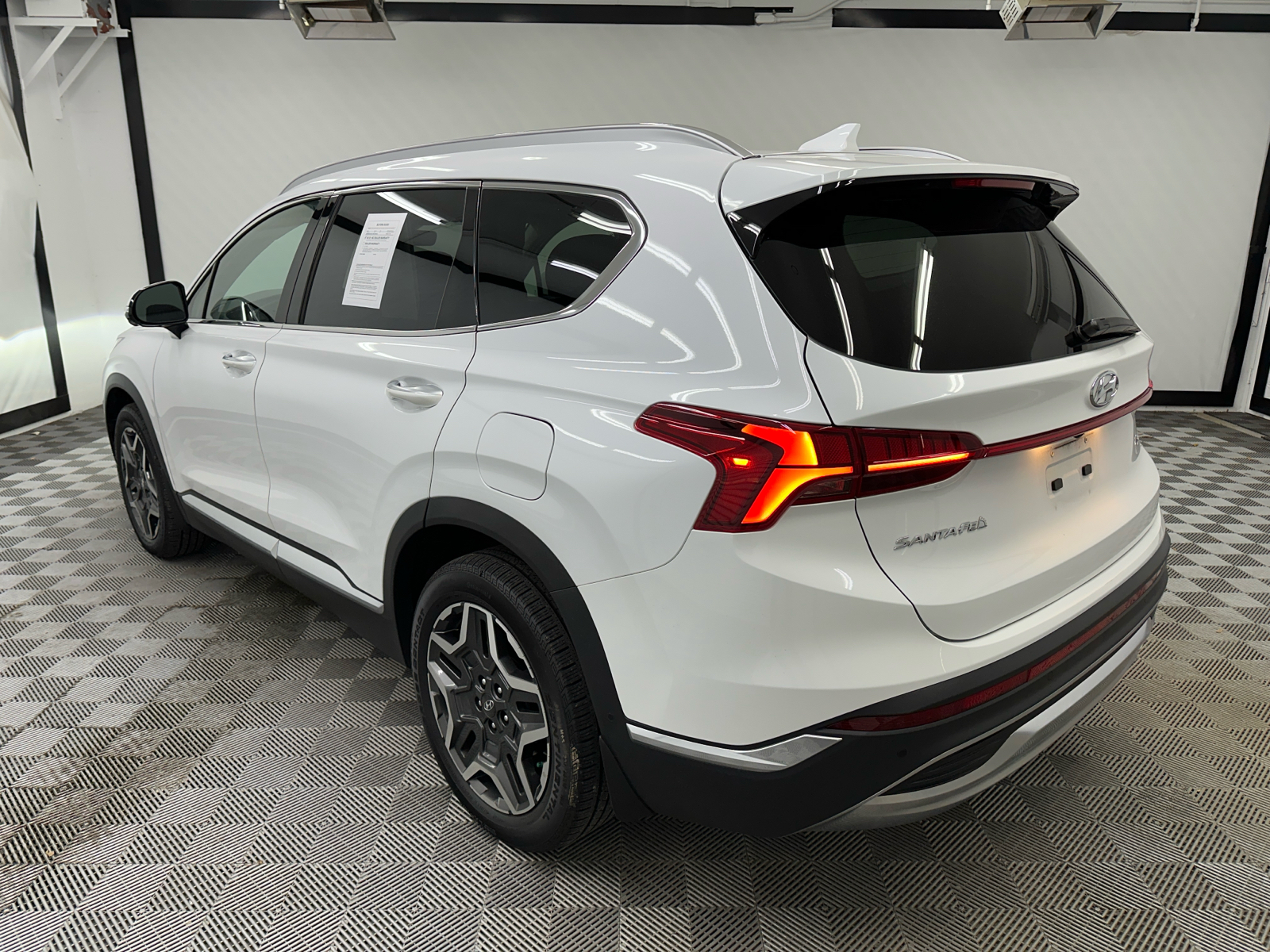 2022 Hyundai Santa Fe Limited 3