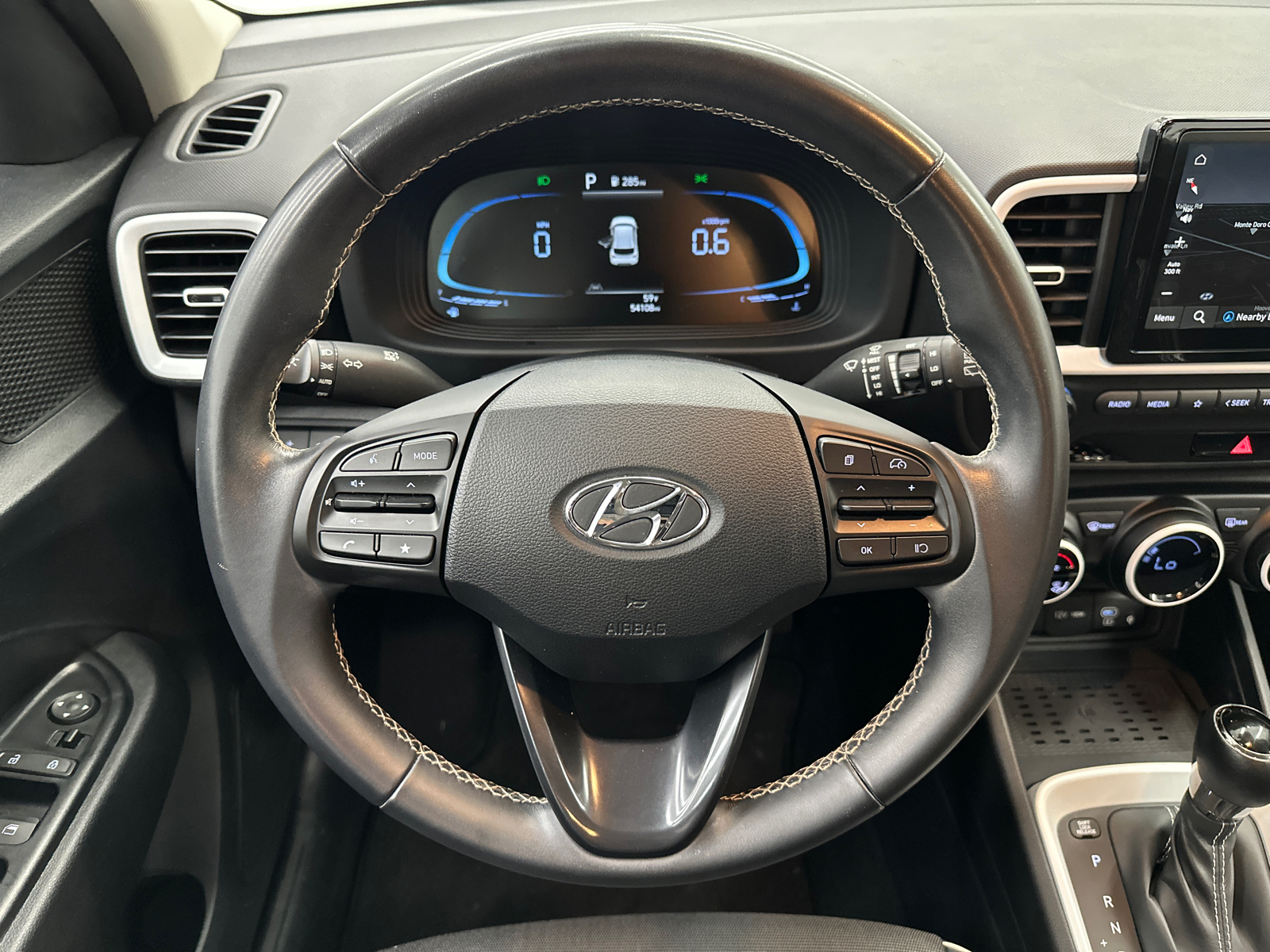 2023 Hyundai Venue Limited 23