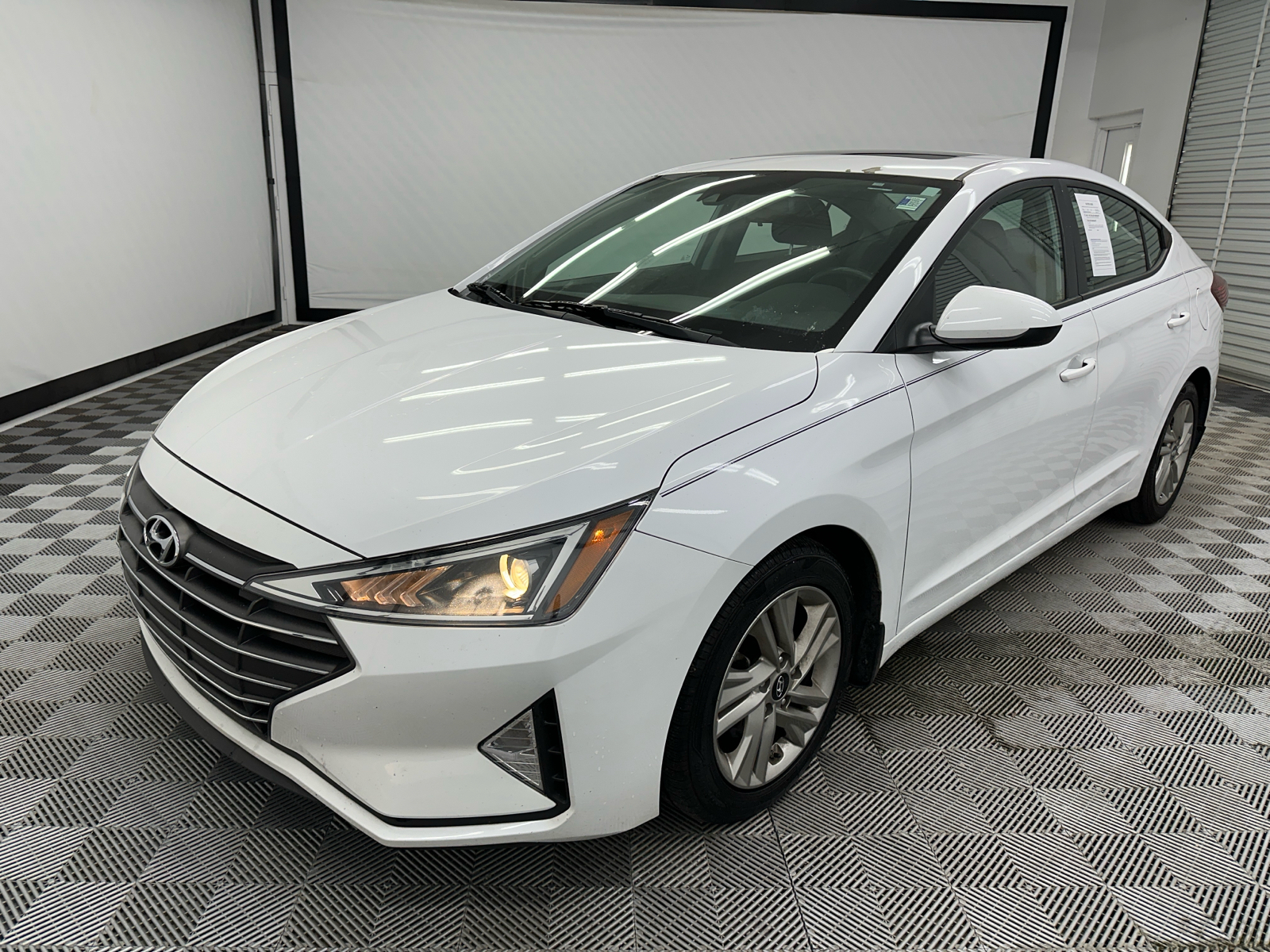 2020 Hyundai Elantra Value Edition 1